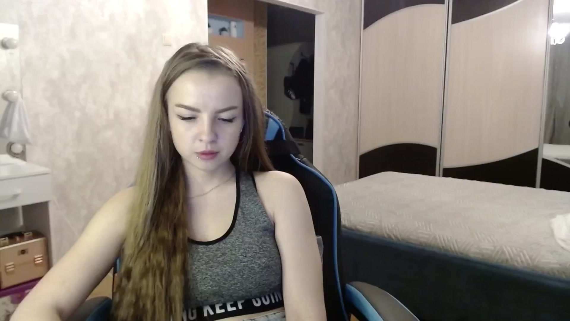 Gallery image thumbnail from Lio_noy's myfreecams stream on, 10/02/2024, 23:47 image 5 of 20