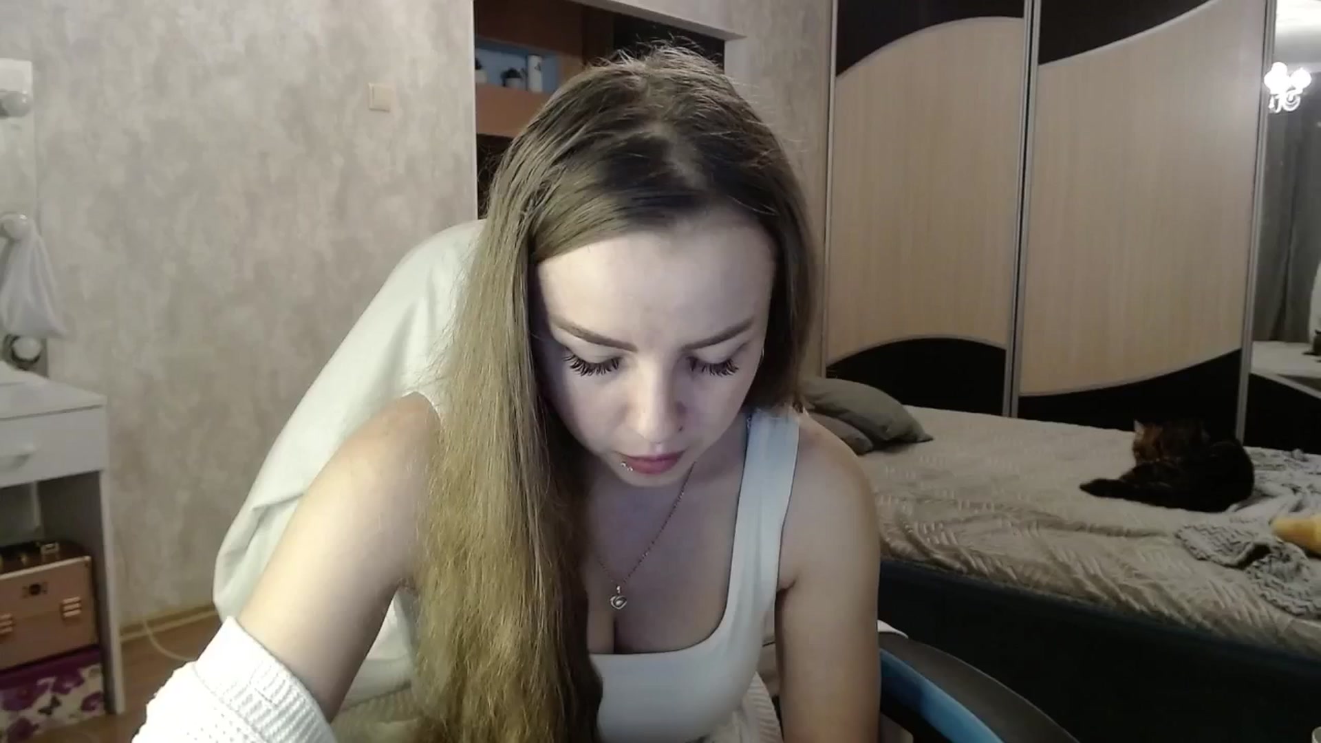 Gallery image thumbnail from Lio_noy's myfreecams stream on, 10/06/2024, 23:24 image 9 of 20
