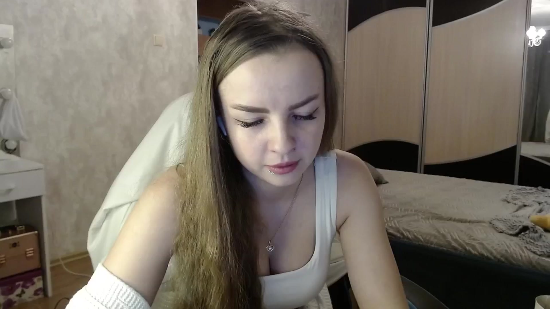 Gallery image thumbnail from Lio_noy's myfreecams stream on, 10/06/2024, 23:24 image 1 of 20