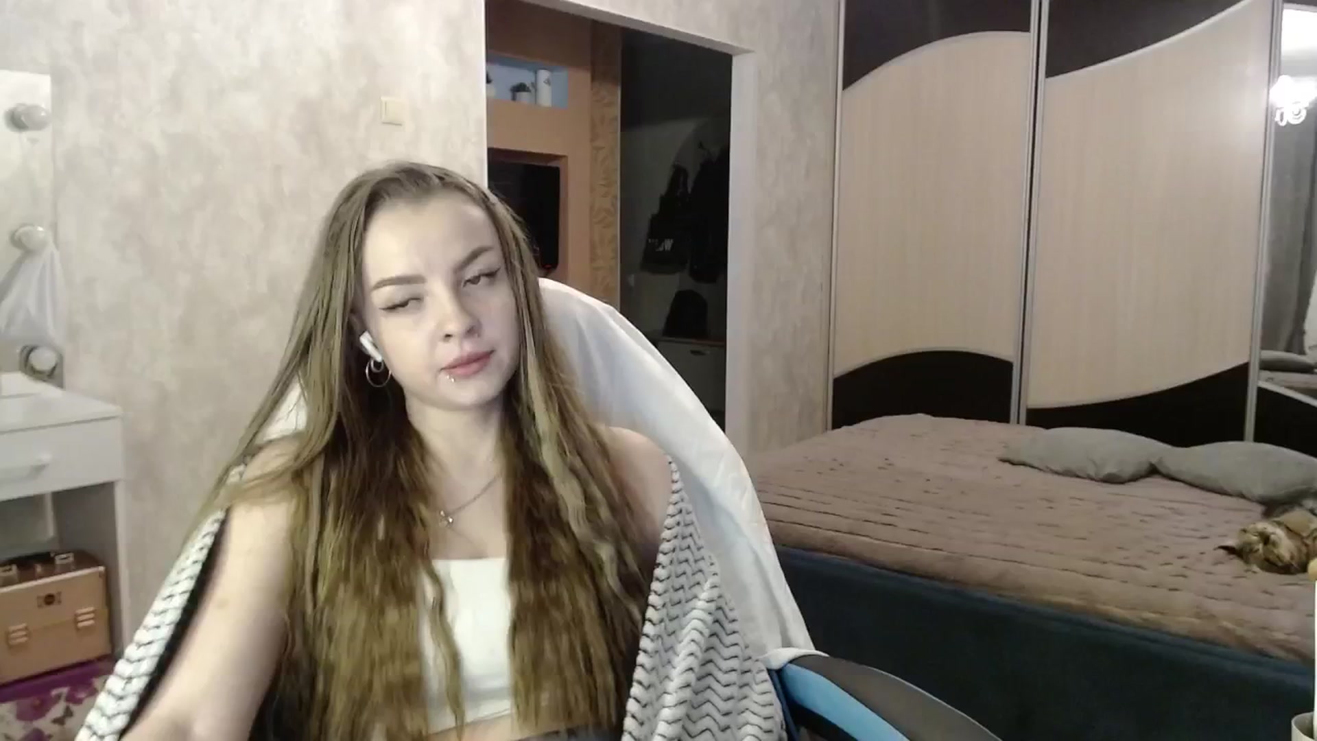 Gallery image thumbnail from Lio_noy's myfreecams stream on, 10/09/2024, 24:03 image 20 of 20