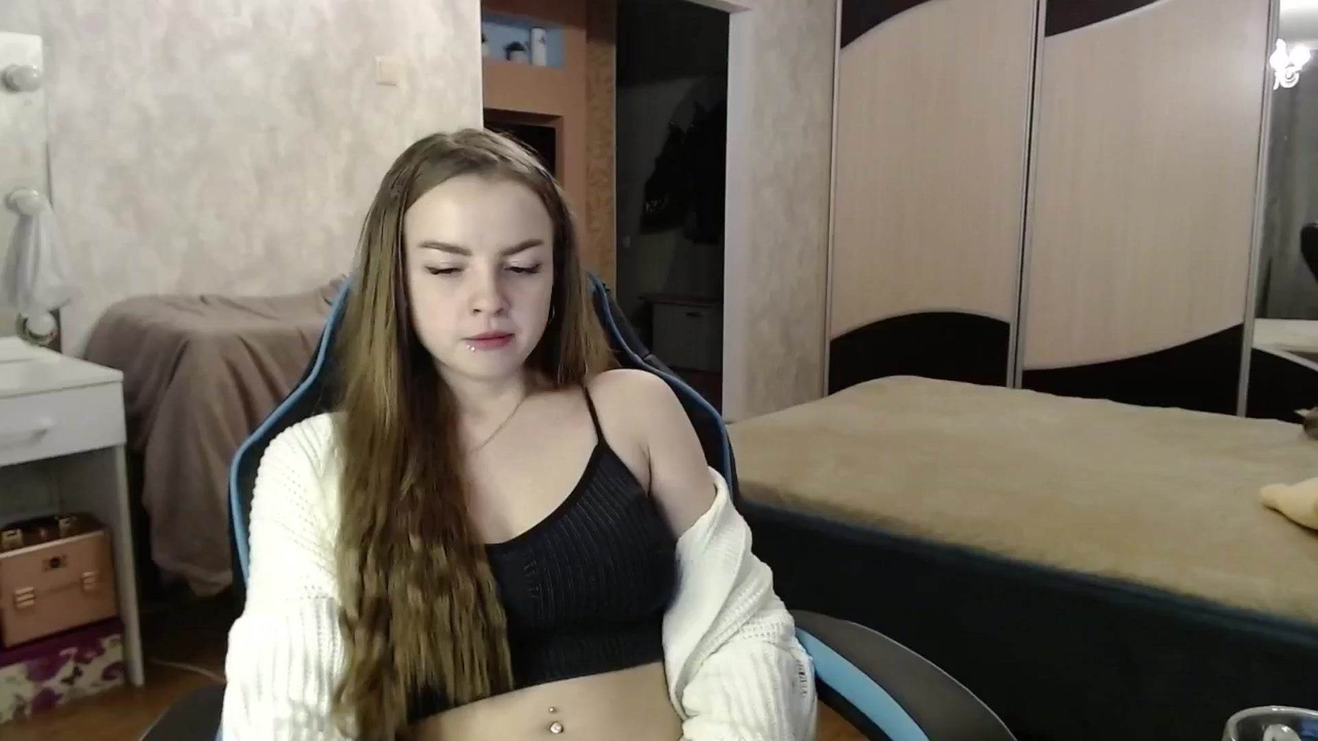 Gallery image thumbnail from Lio_noy's myfreecams stream on, 10/13/2024, 21:39 image 6 of 20