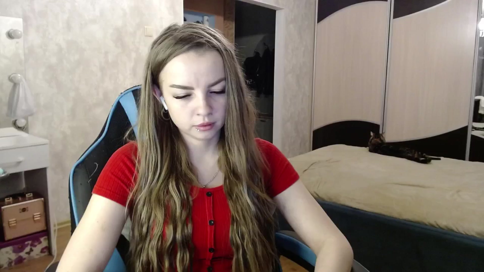 Gallery image thumbnail from Lio_noy's myfreecams stream on, 10/14/2024, 22:45 image 2 of 20