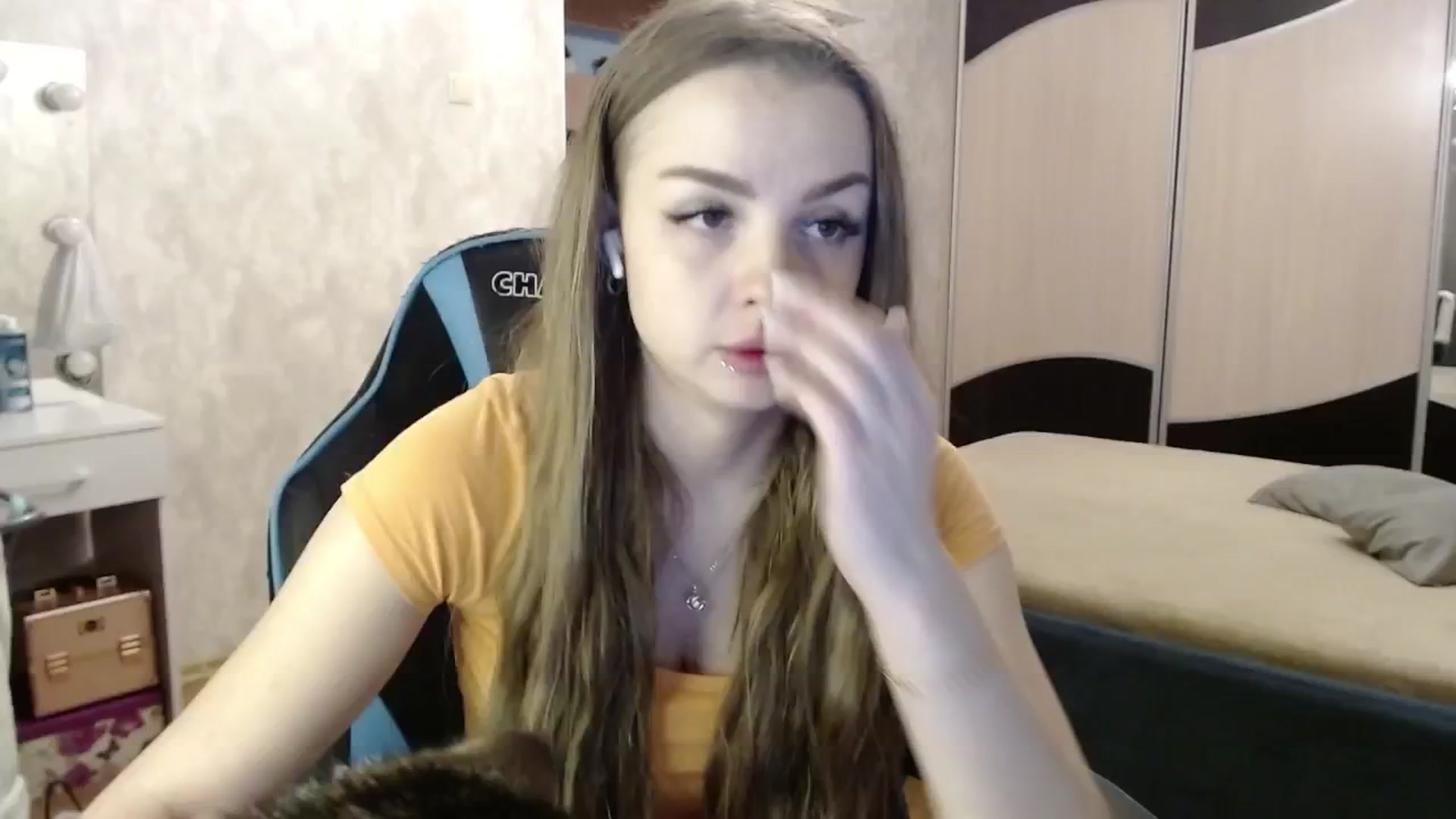 Gallery image thumbnail from Lio_noy's myfreecams stream on, 10/16/2024, 22:41 image 1 of 20