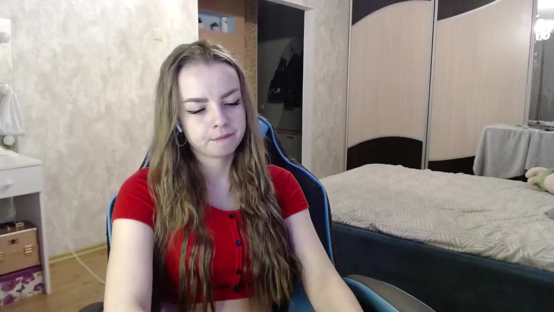 Gallery image thumbnail from Lio_noy's myfreecams stream on, 10/24/2024, 23:42 image 13 of 20