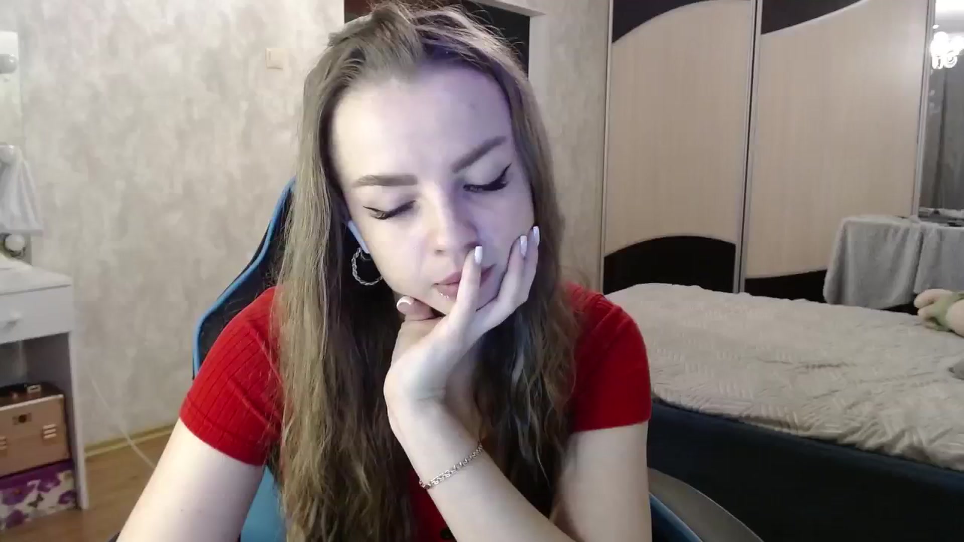 Gallery image thumbnail from Lio_noy's myfreecams stream on, 10/24/2024, 23:42 image 4 of 20