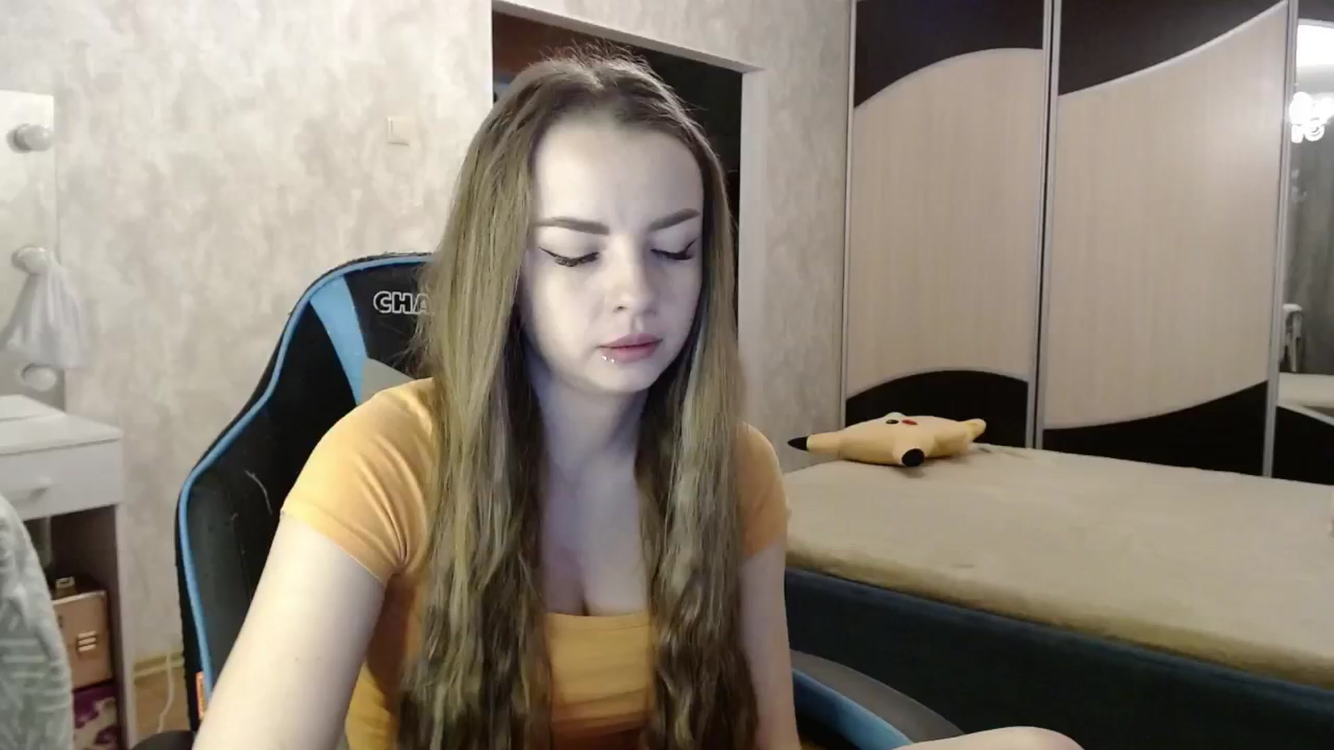 Gallery image thumbnail from Lio_noy's myfreecams stream on, 11/02/2024, 23:04 image 17 of 20