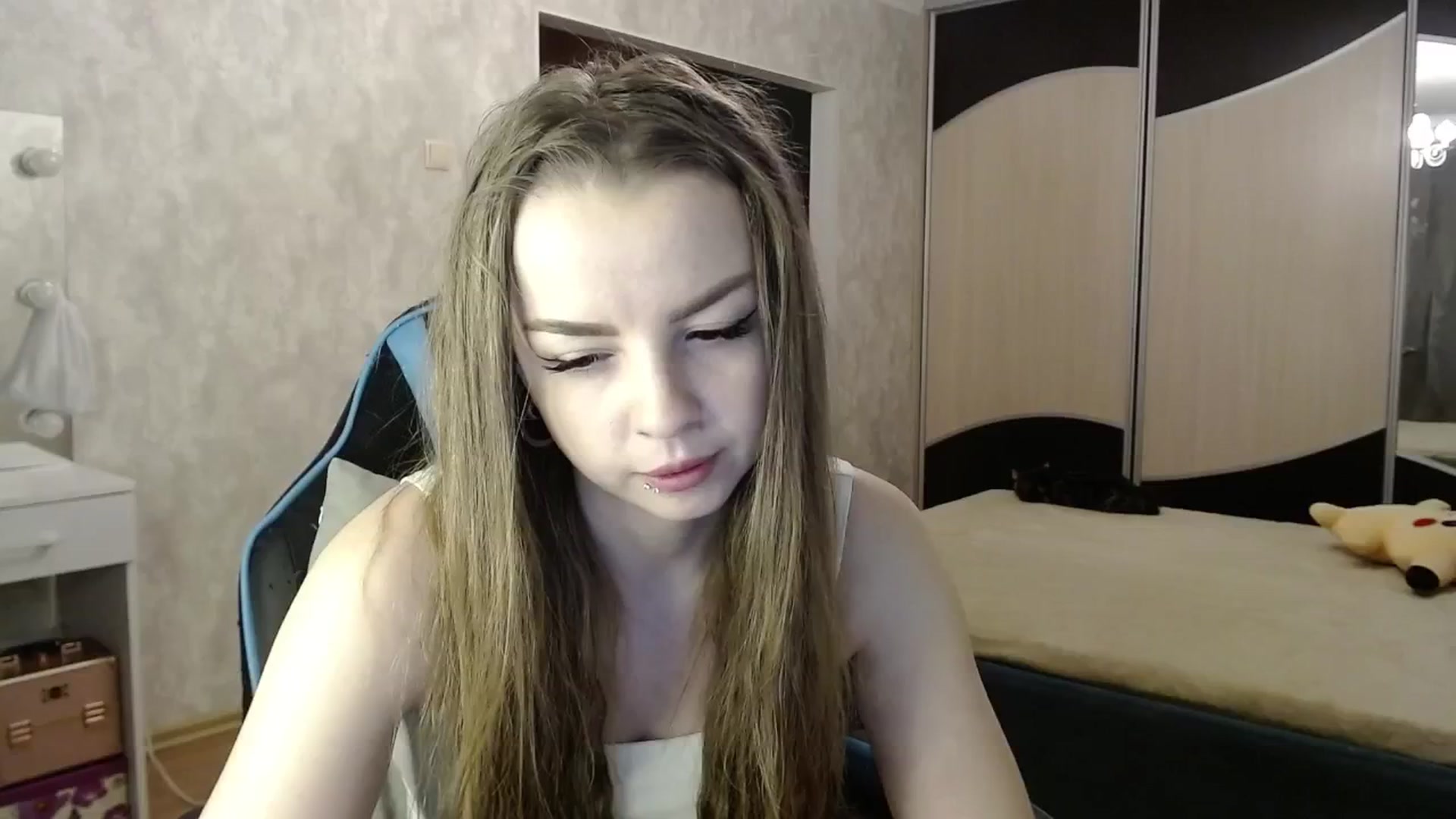 Gallery image thumbnail from Lio_noy's myfreecams stream on, 11/05/2024, 24:04 image 12 of 20