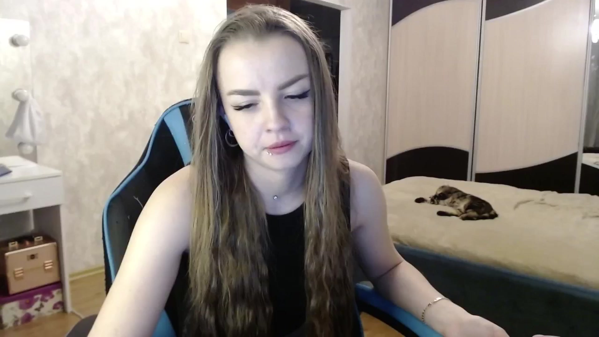 Gallery image thumbnail from Lio_noy's myfreecams stream on, 11/06/2024, 23:54 image 10 of 20
