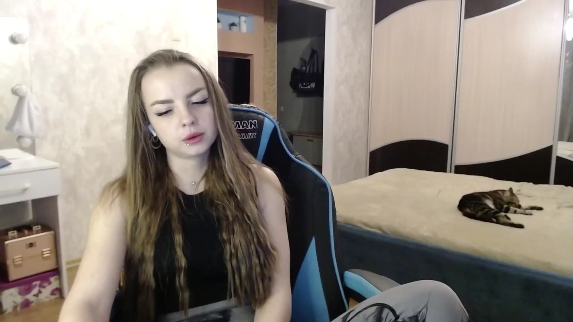 Gallery image thumbnail from Lio_noy's myfreecams stream on, 11/06/2024, 23:54 image 20 of 20