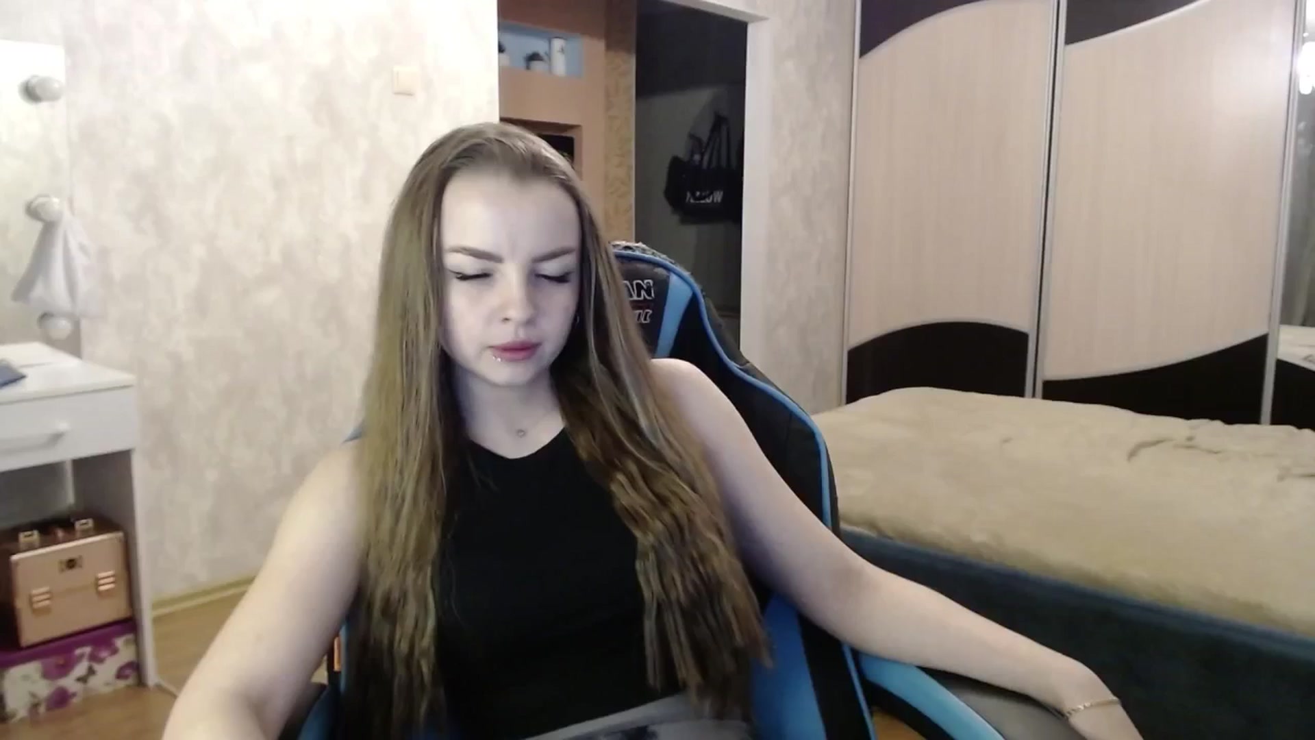 Gallery image thumbnail from Lio_noy's myfreecams stream on, 11/06/2024, 23:54 image 3 of 20