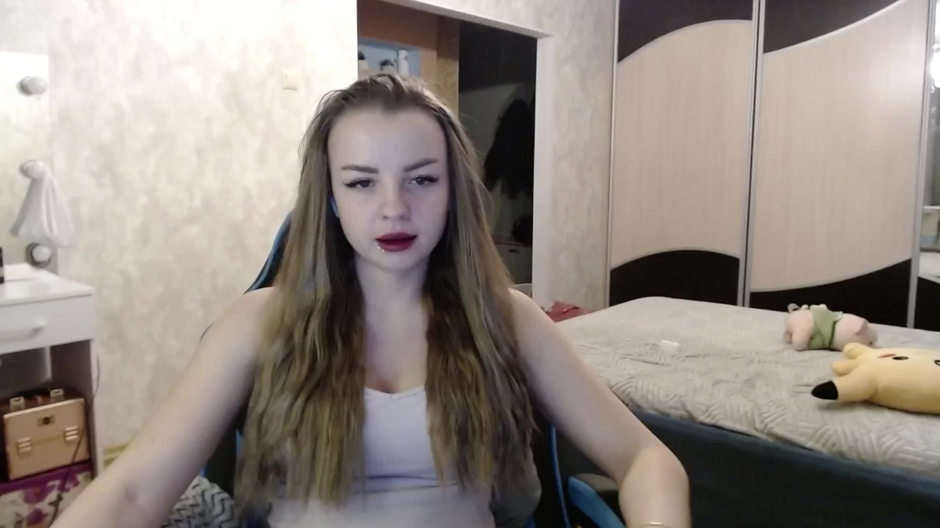 Gallery image thumbnail from Lio_noy's myfreecams stream on, 11/16/2024, 22:46 image 18 of 20