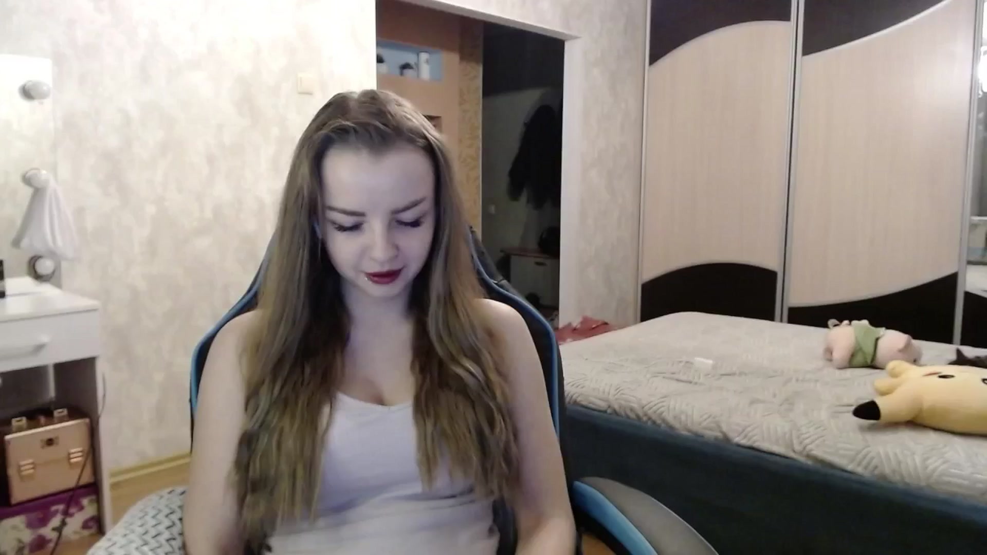 Gallery image thumbnail from Lio_noy's myfreecams stream on, 11/16/2024, 22:46 image 1 of 20