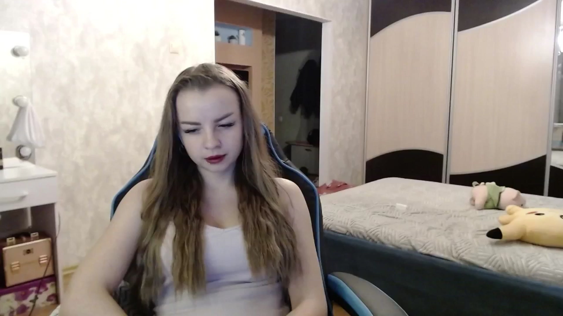 Gallery image thumbnail from Lio_noy's myfreecams stream on, 11/16/2024, 22:46 image 9 of 20