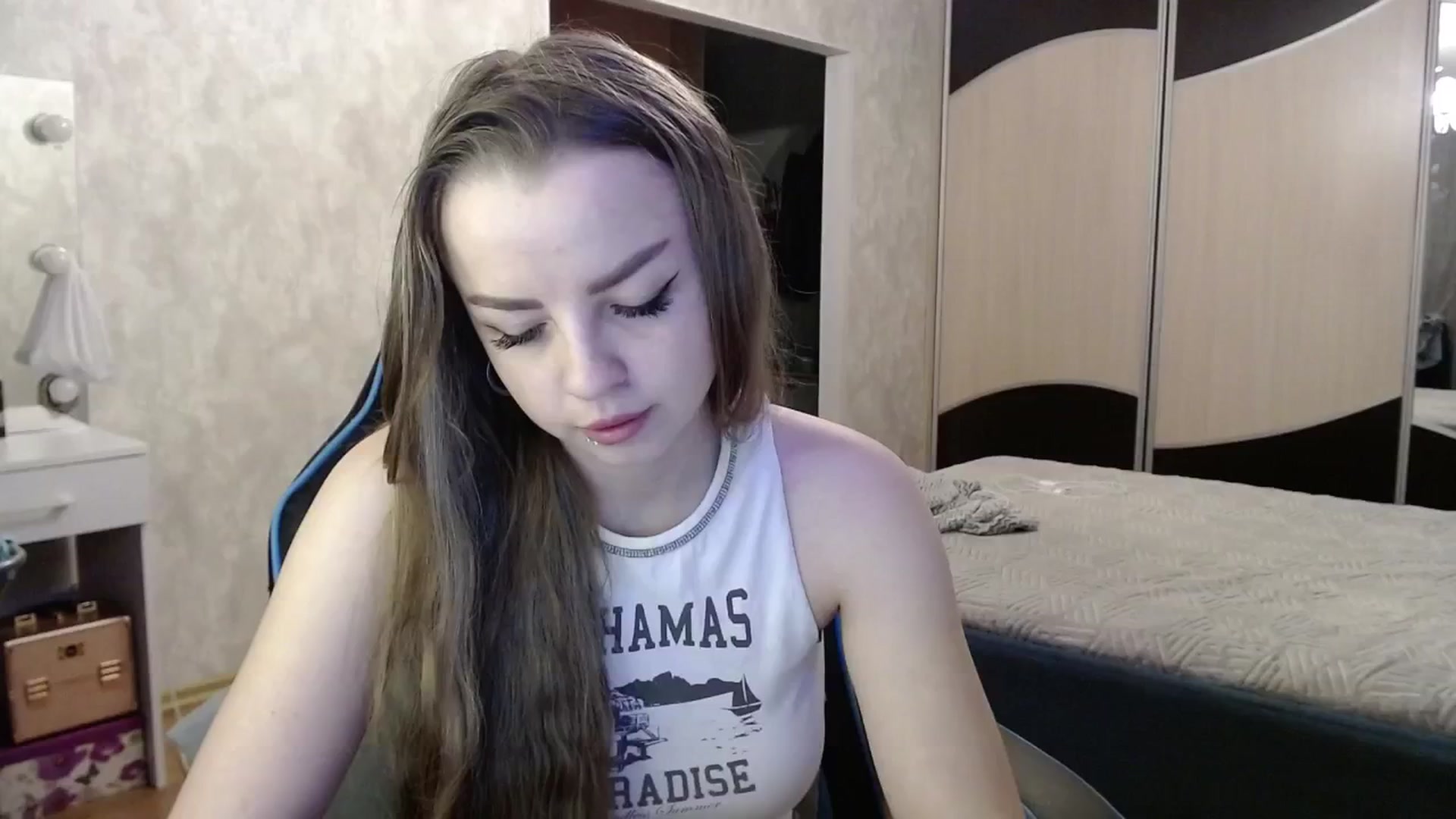 Gallery image thumbnail from Lio_noy's myfreecams stream on, 11/19/2024, 24:42 image 11 of 20