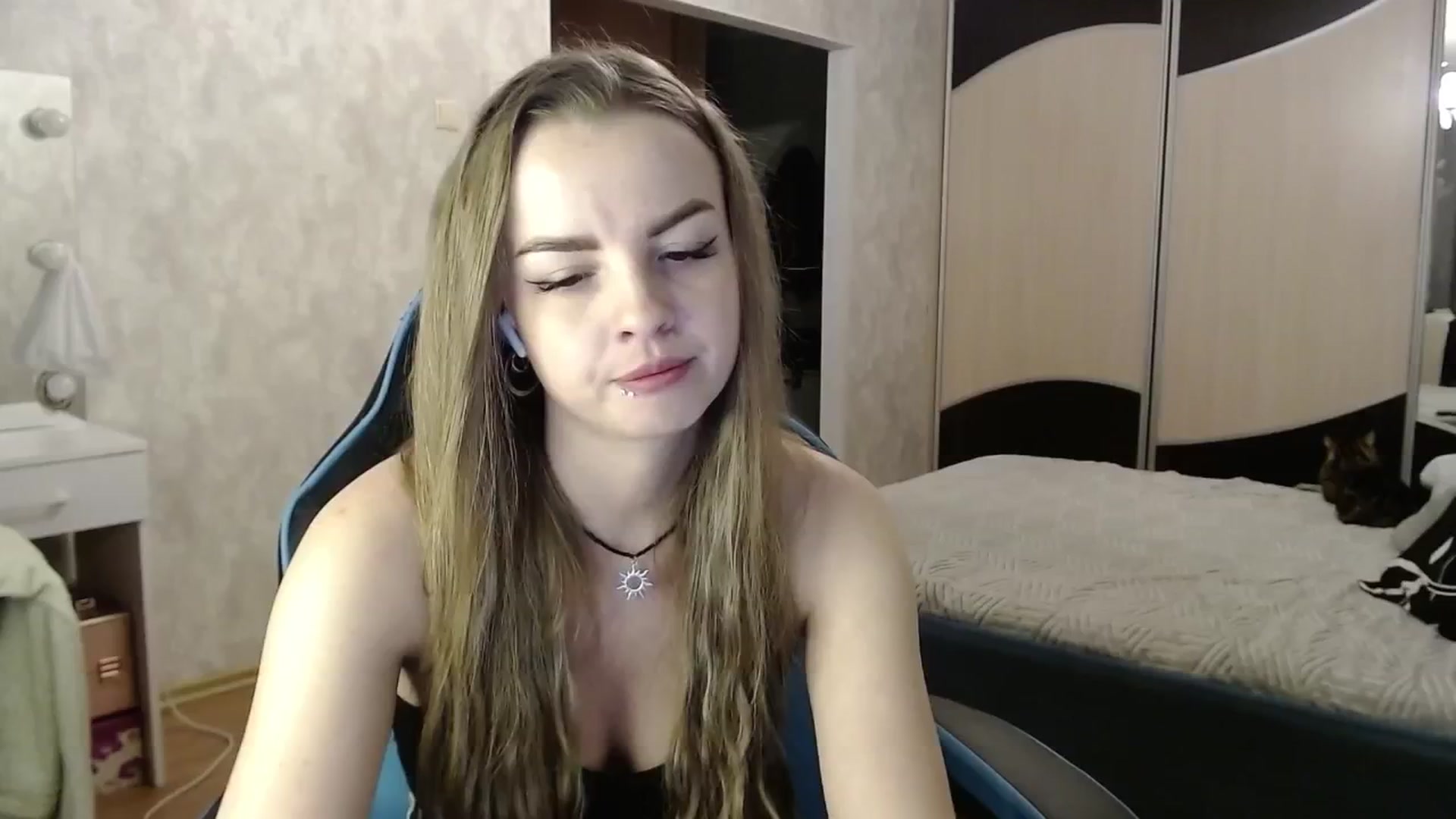 Gallery image thumbnail from Lio_noy's myfreecams stream on, 11/26/2024, 23:36 image 20 of 20