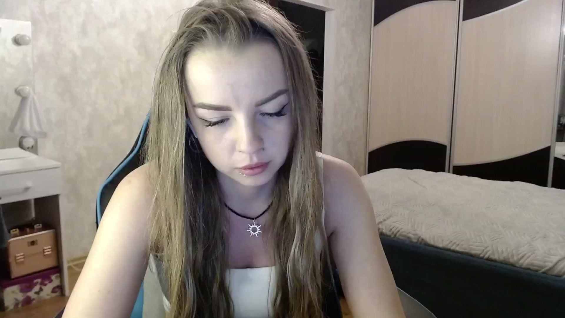 Gallery image thumbnail from Lio_noy's myfreecams stream on, 11/28/2024, 23:29 image 20 of 20
