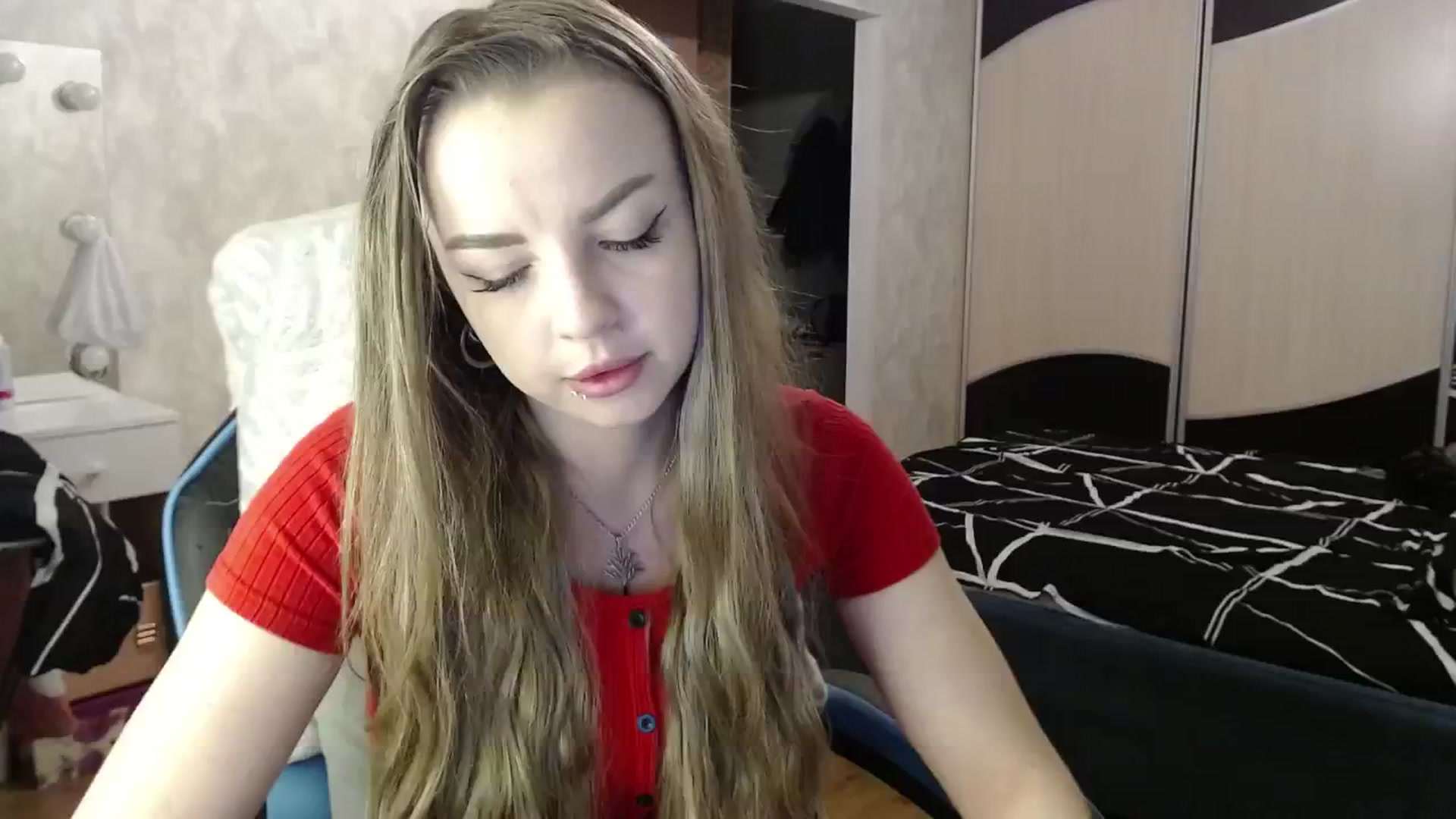 Gallery image thumbnail from Lio_noy's myfreecams stream on, 11/29/2024, 22:47 image 18 of 20
