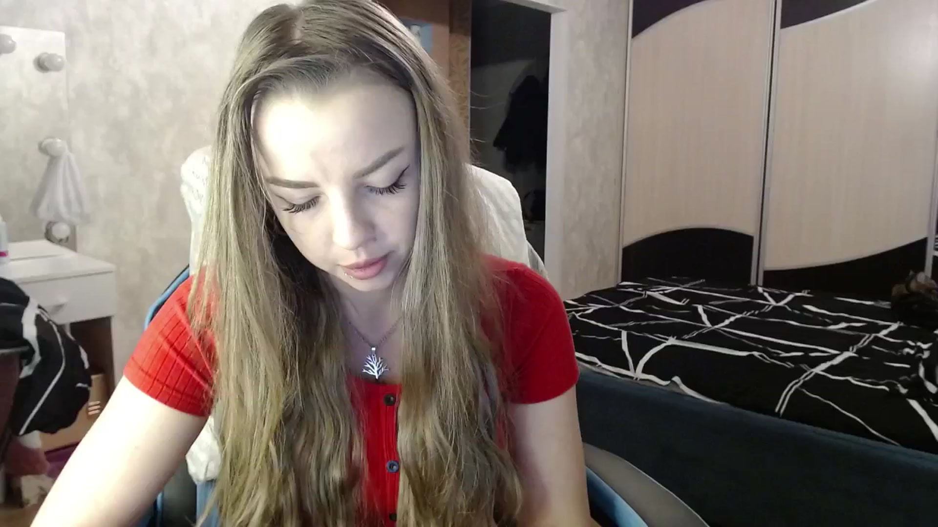 Gallery image thumbnail from Lio_noy's myfreecams stream on, 11/29/2024, 22:47 image 15 of 20