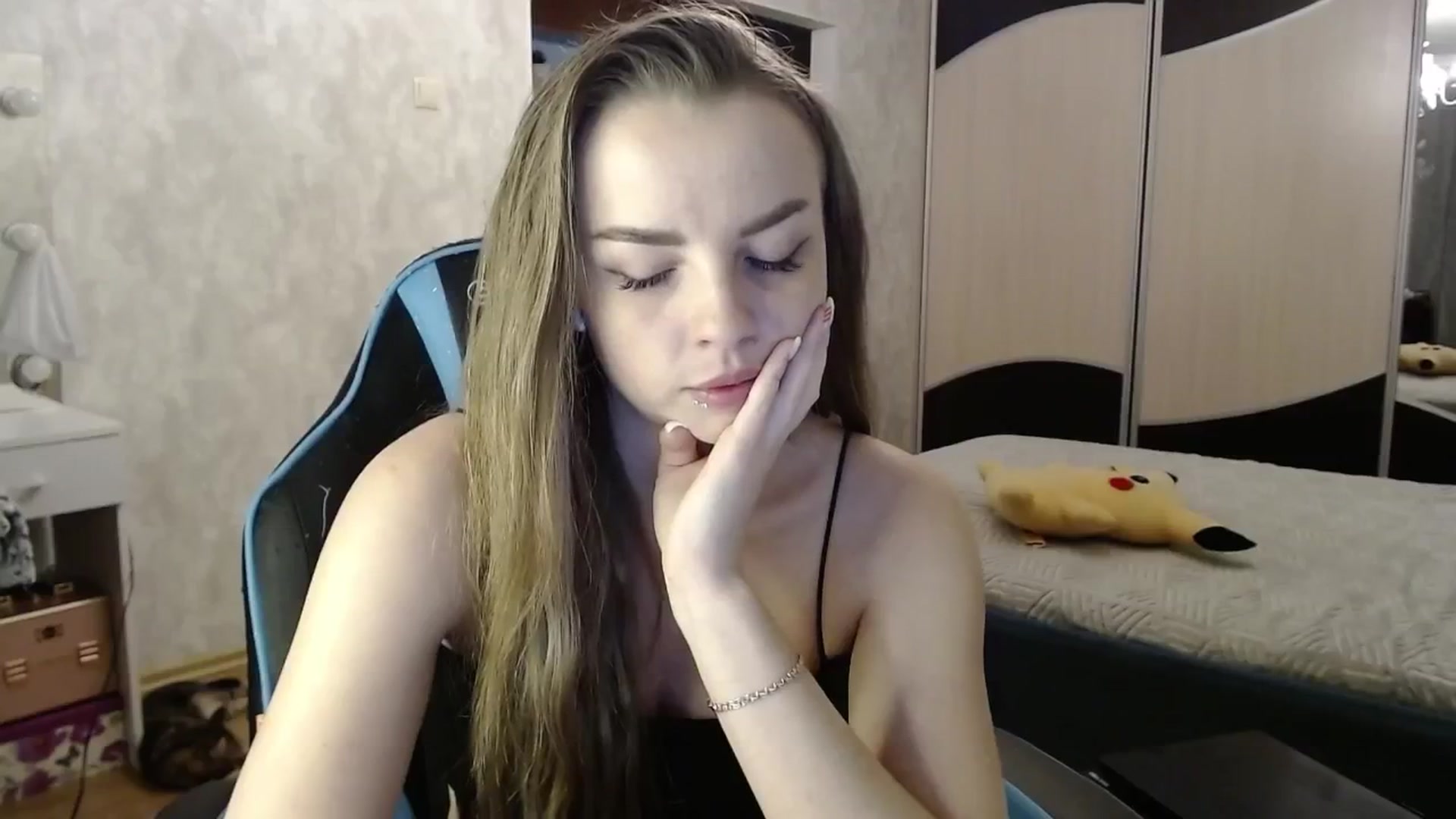 Gallery image thumbnail from Lio_noy's myfreecams stream on, 12/09/2024, 21:56 image 18 of 20