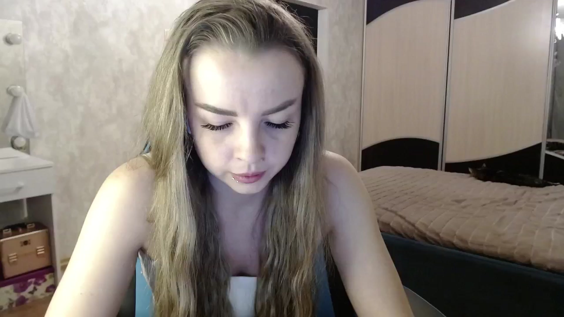 Gallery image thumbnail from Lio_noy's myfreecams stream on, 12/10/2024, 22:47 image 14 of 20