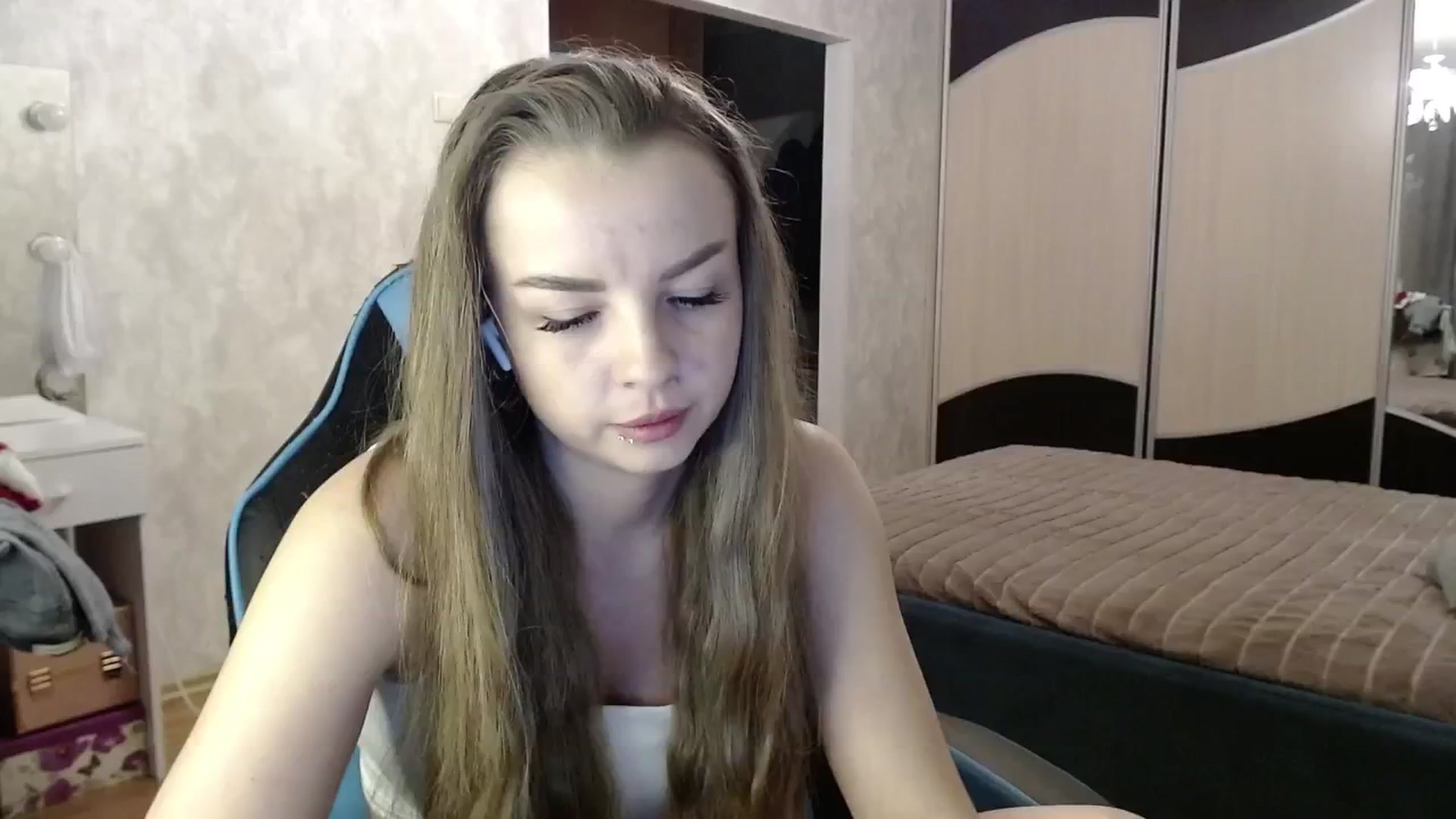 Gallery image thumbnail from Lio_noy's myfreecams stream on, 12/13/2024, 24:04 image 19 of 20