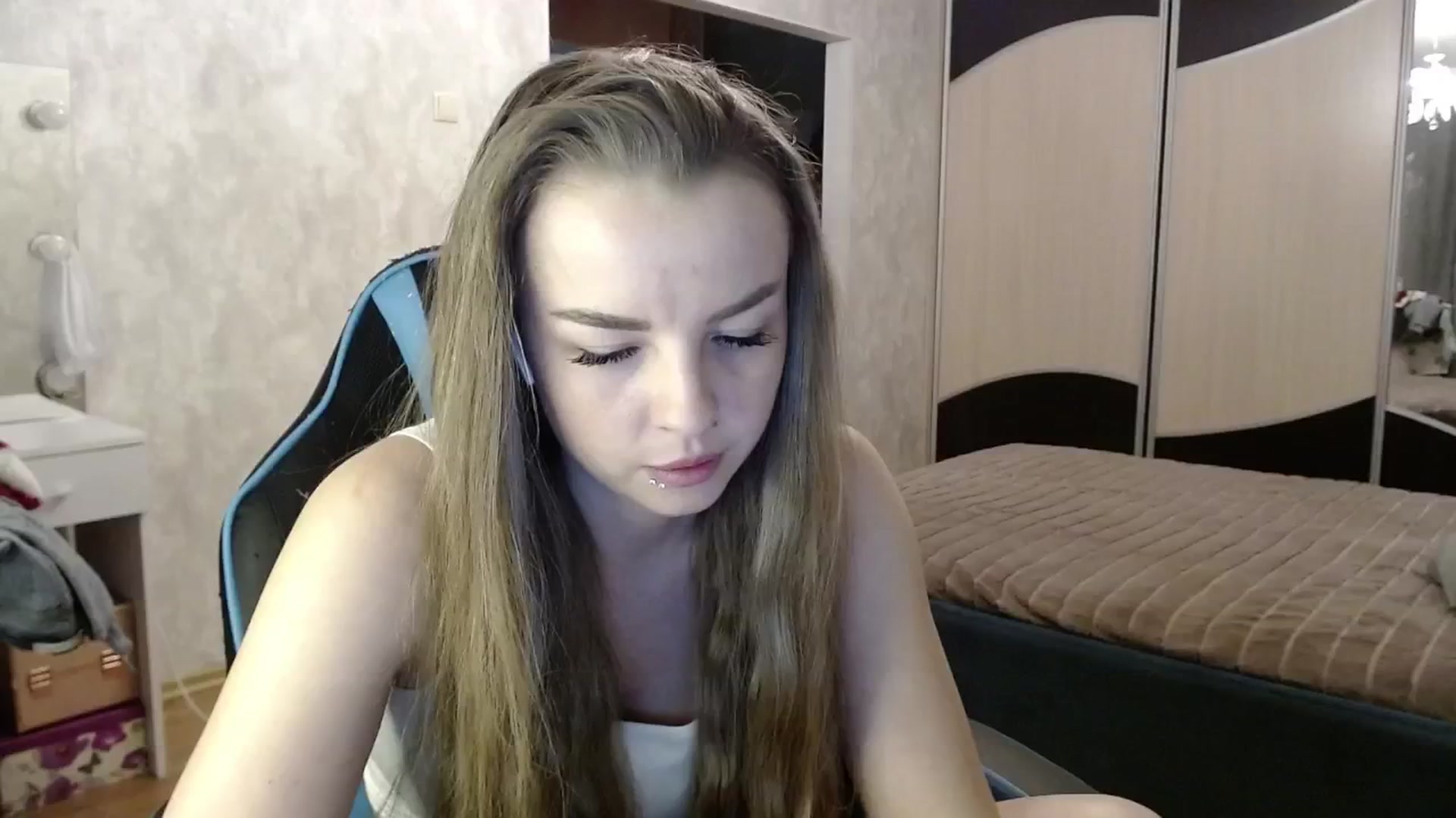 Gallery image thumbnail from Lio_noy's myfreecams stream on, 12/13/2024, 24:04 image 12 of 20