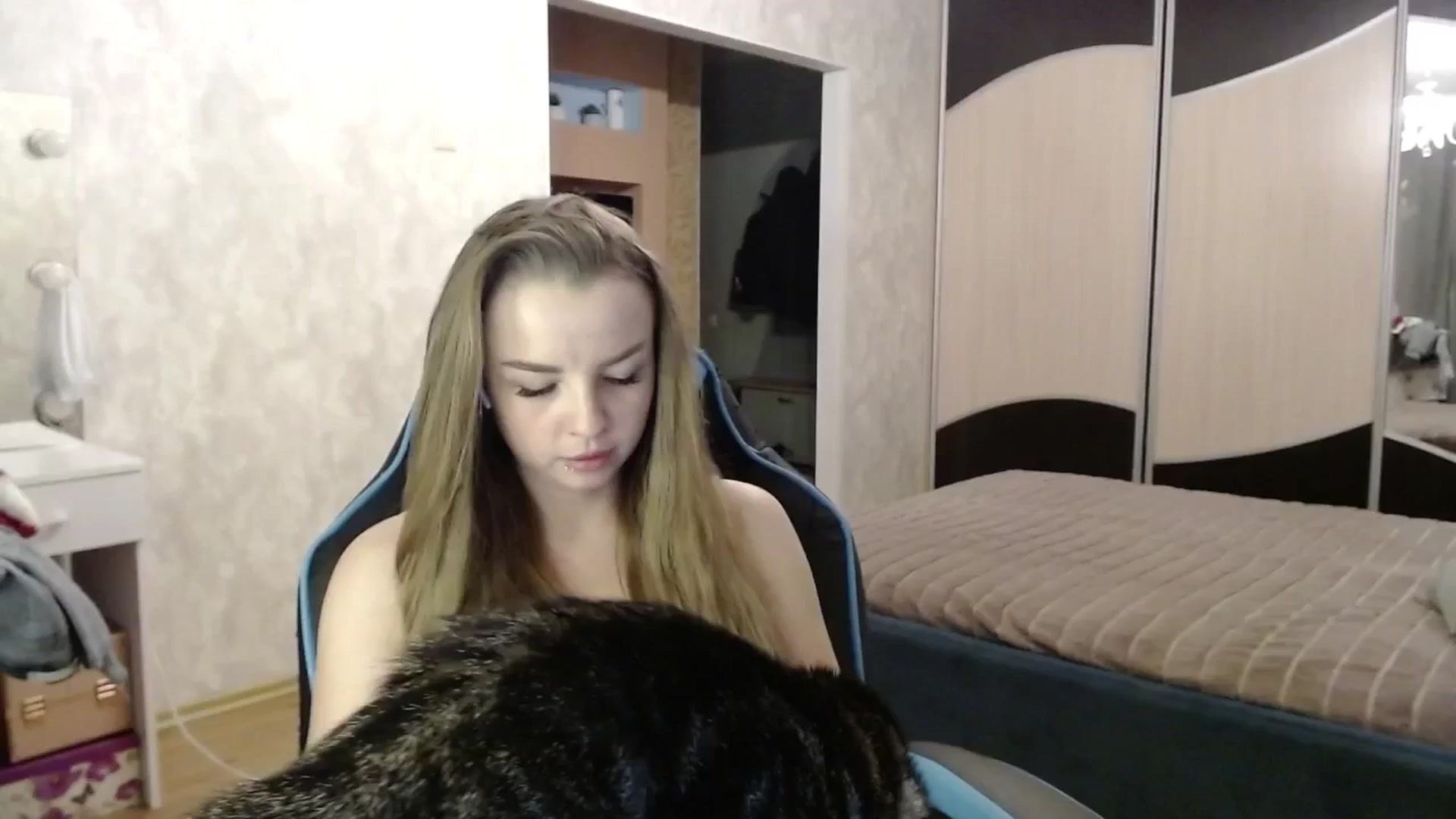 Gallery image thumbnail from Lio_noy's myfreecams stream on, 12/13/2024, 24:04 image 4 of 20
