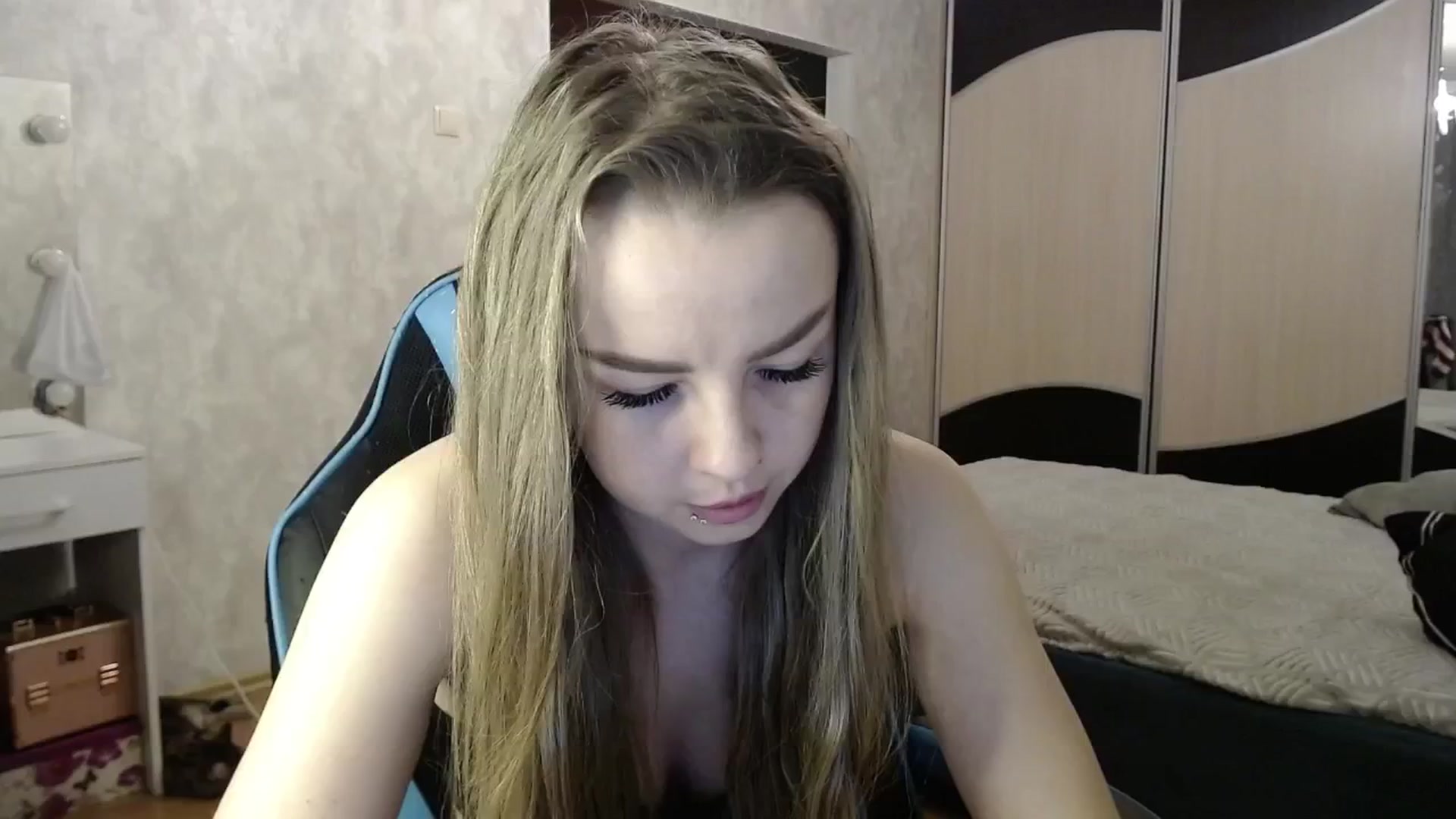 Gallery image thumbnail from Lio_noy's myfreecams stream on, 12/26/2024, 24:03 image 1 of 20