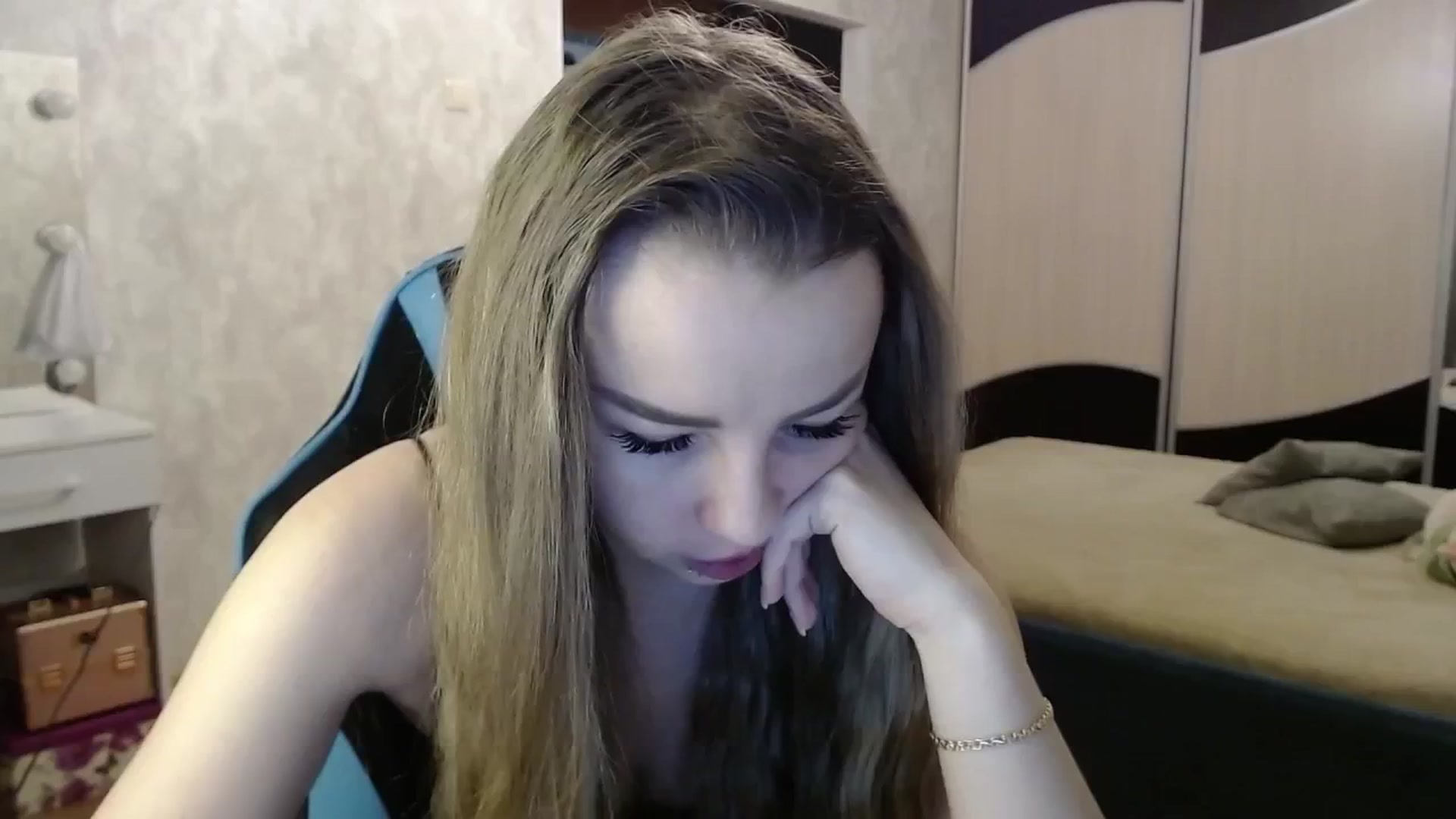 Gallery image thumbnail from Lio_noy's myfreecams stream on, 12/28/2024, 23:49 image 5 of 20