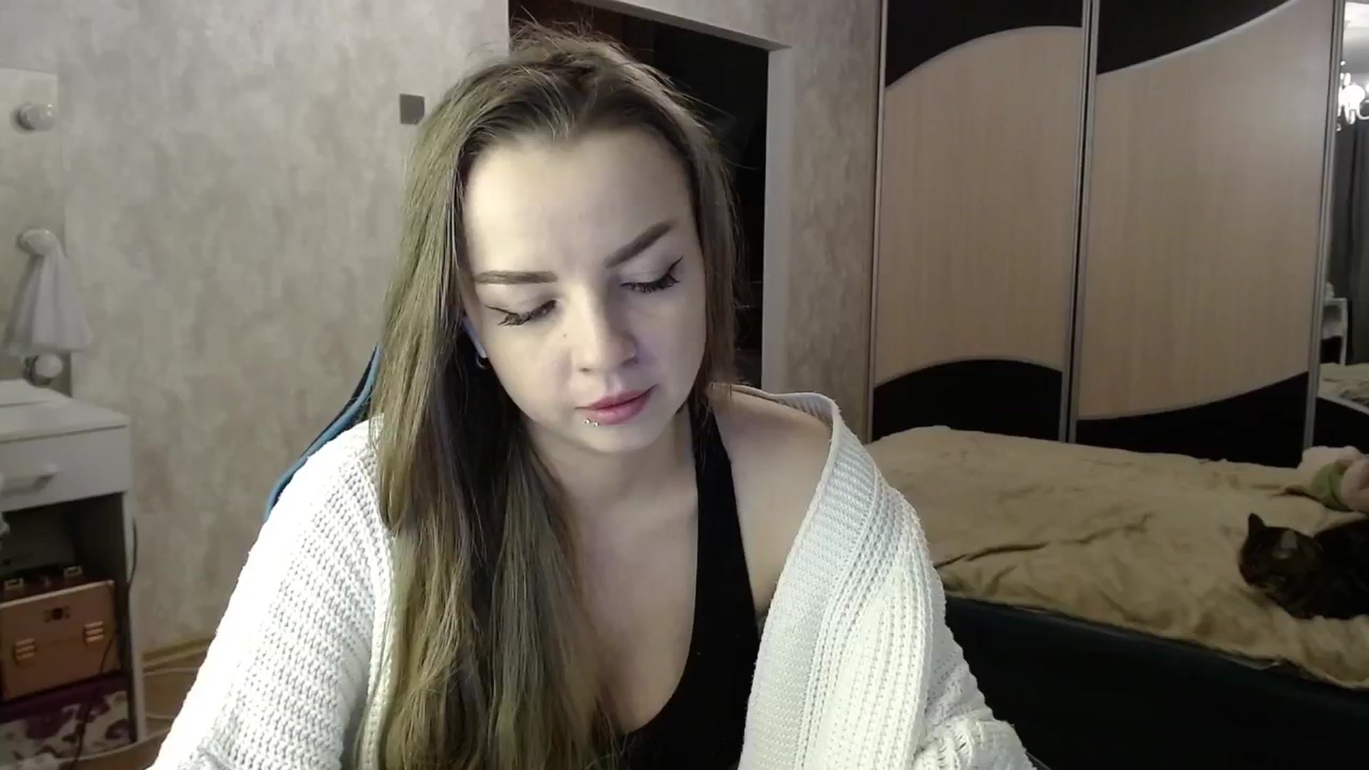 Gallery image thumbnail from Lio_noy's myfreecams stream on, 01/05/2025, 21:43 image 16 of 20