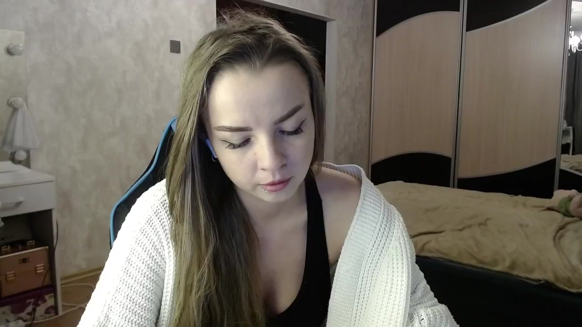 Gallery image thumbnail from Lio_noy's myfreecams stream on, 01/05/2025, 21:43 image 4 of 20