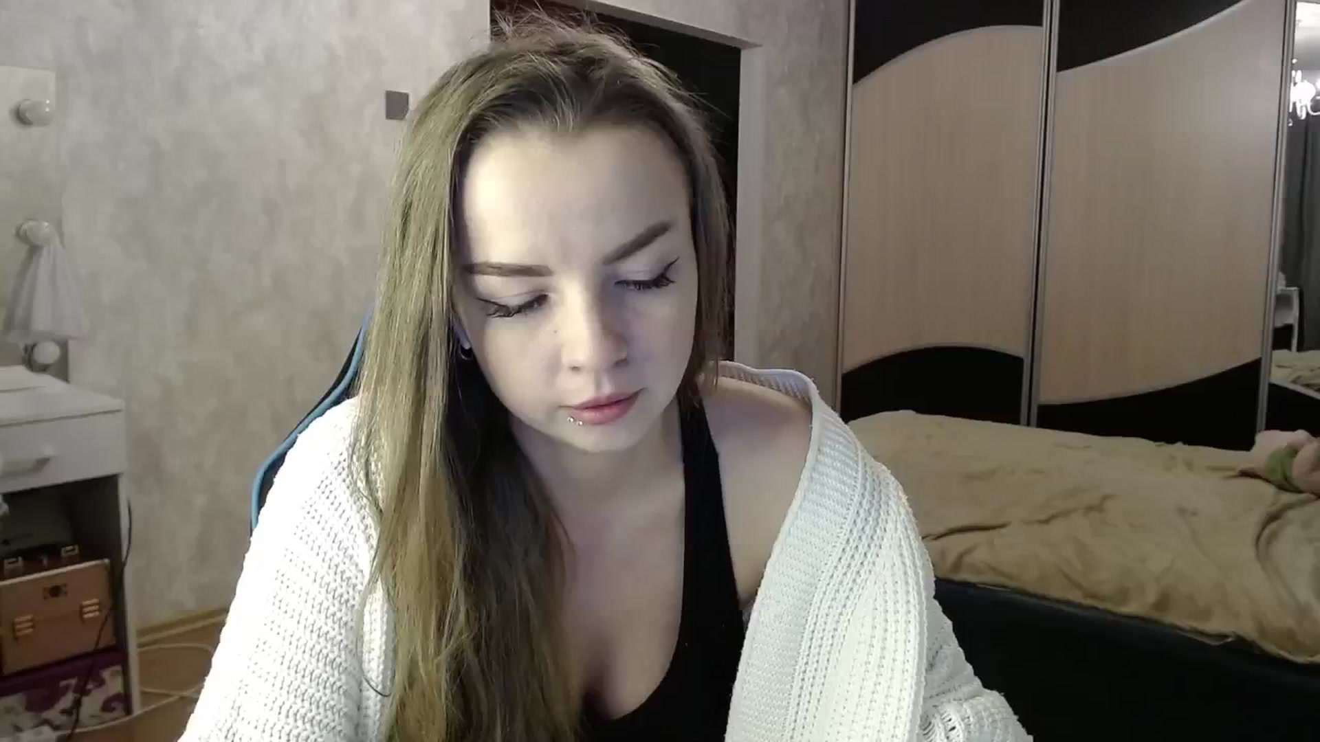 Gallery image thumbnail from Lio_noy's myfreecams stream on, 01/05/2025, 21:43 image 2 of 20