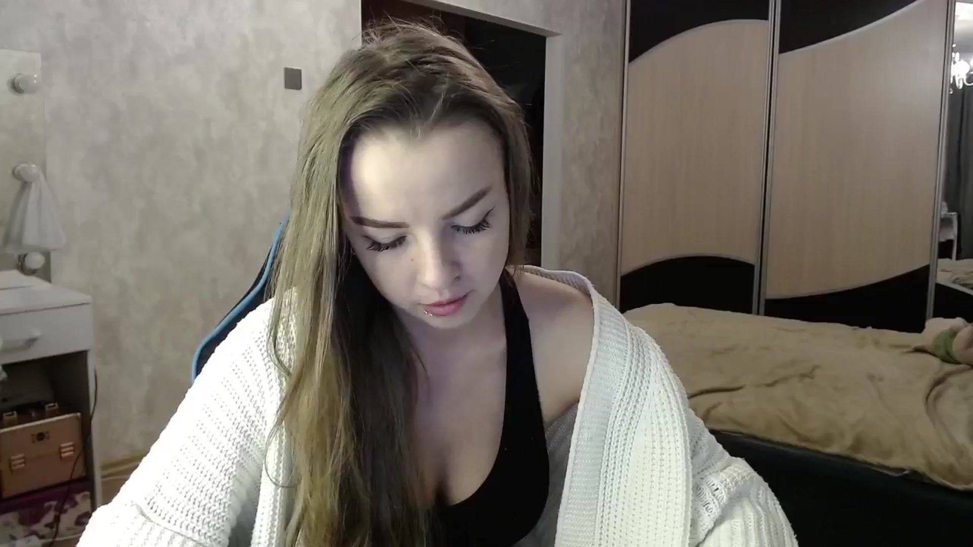 Gallery image thumbnail from Lio_noy's myfreecams stream on, 01/05/2025, 21:43 image 1 of 20