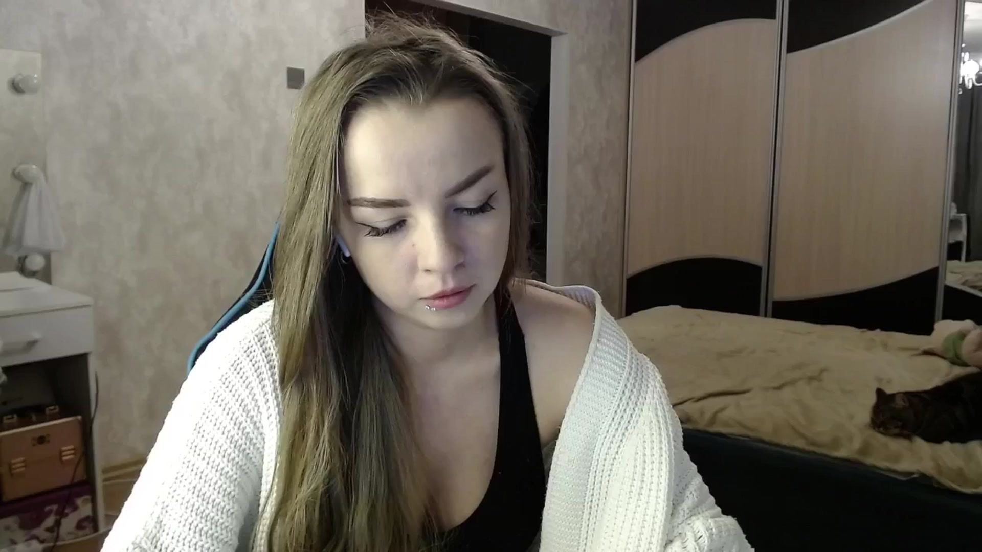 Gallery image thumbnail from Lio_noy's myfreecams stream on, 01/05/2025, 21:43 image 19 of 20