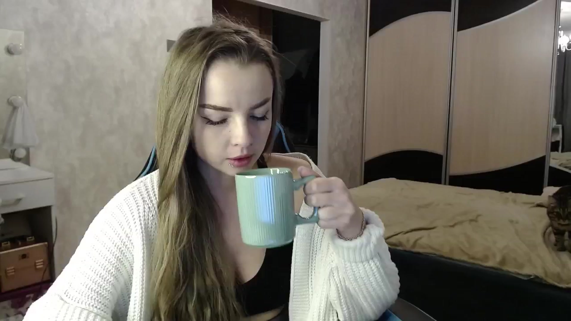 Gallery image thumbnail from Lio_noy's myfreecams stream on, 01/05/2025, 21:43 image 9 of 20