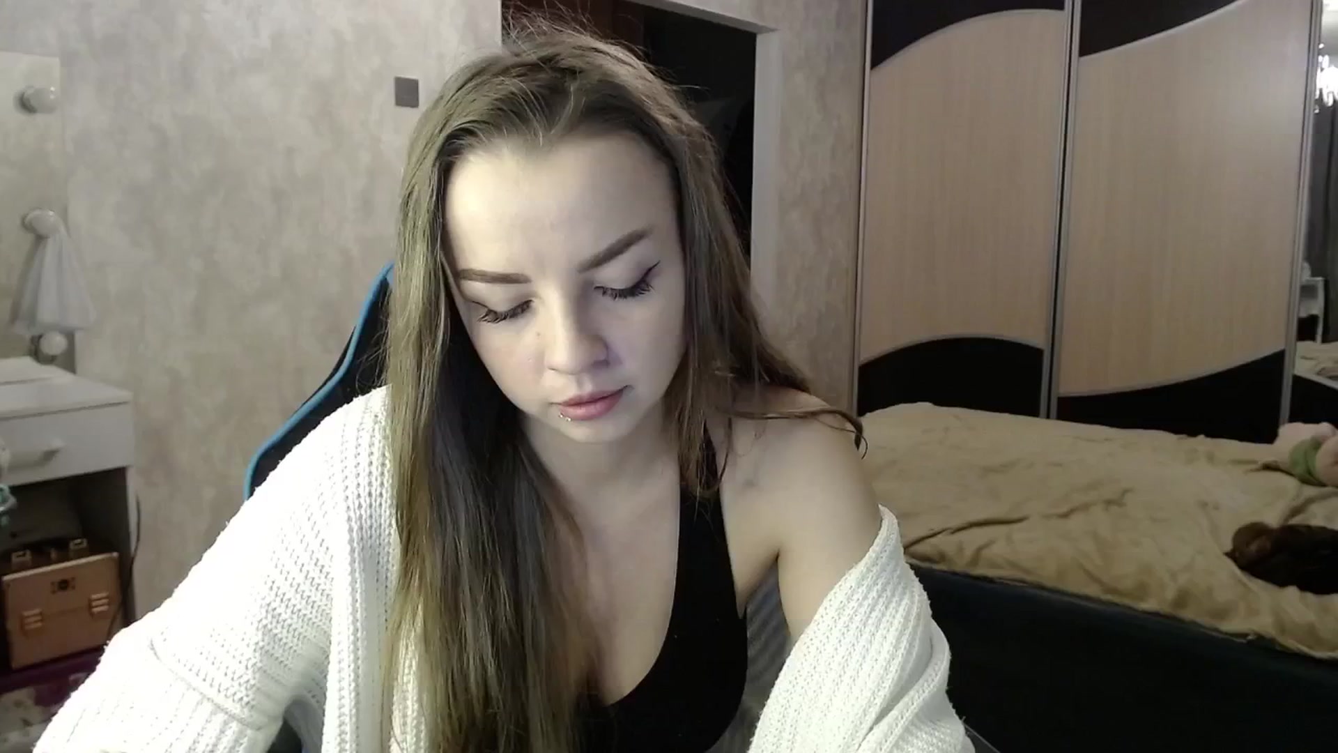 Gallery image thumbnail from Lio_noy's myfreecams stream on, 01/05/2025, 23:11 image 12 of 20