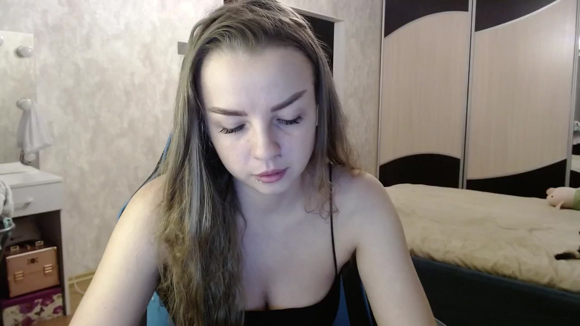 Gallery image thumbnail from Lio_noy's myfreecams stream on, 01/08/2025, 24:03 image 6 of 20