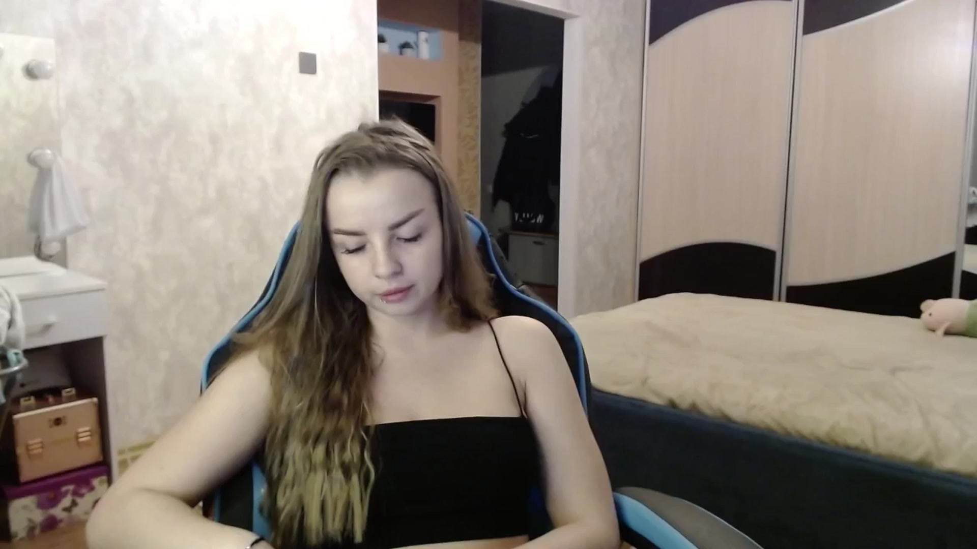 Gallery image thumbnail from Lio_noy's myfreecams stream on, 01/08/2025, 24:03 image 9 of 20