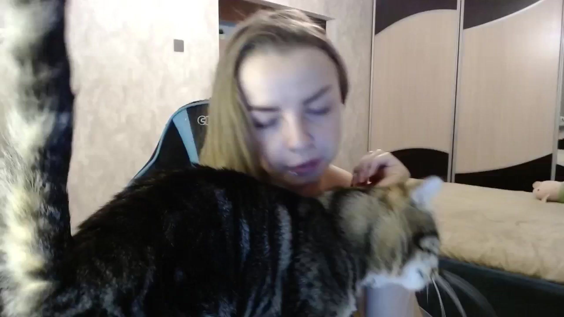 Gallery image thumbnail from Lio_noy's myfreecams stream on, 01/08/2025, 24:30 image 14 of 20