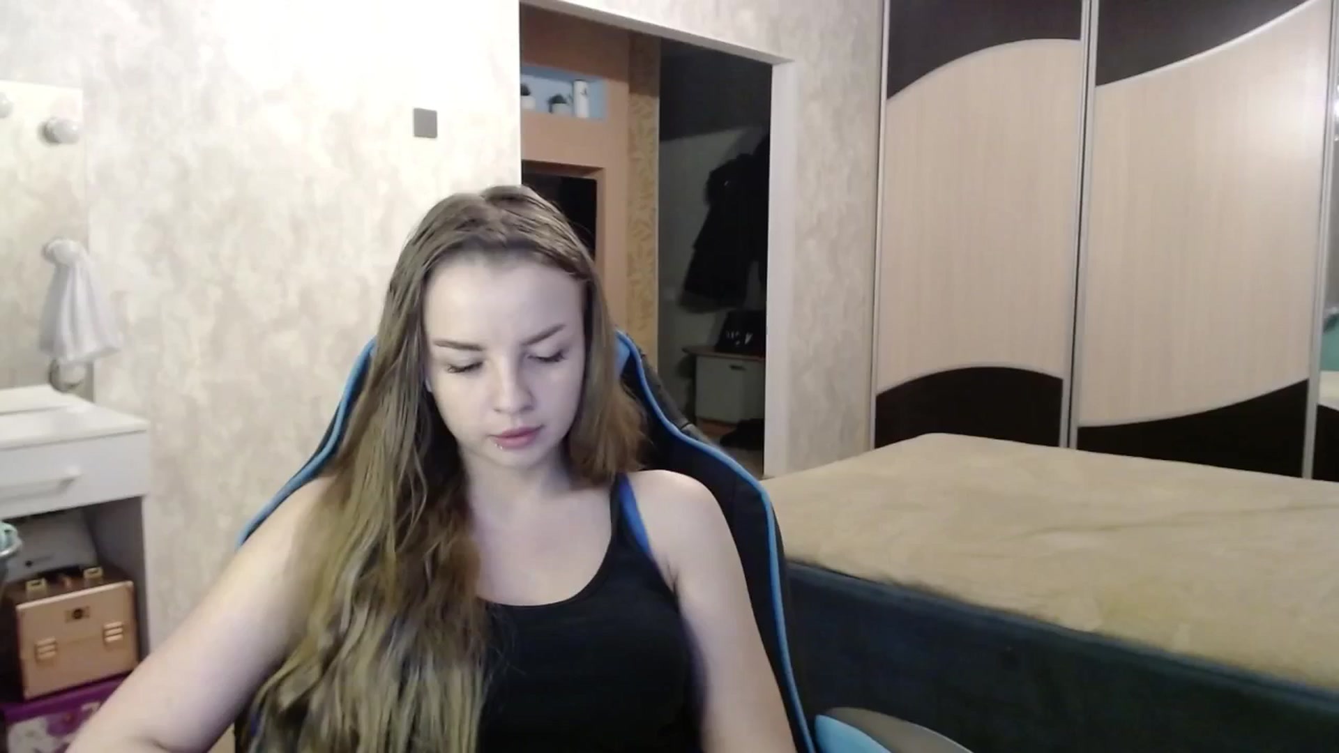 Gallery image thumbnail from Lio_noy's myfreecams stream on, 01/09/2025, 22:11 image 11 of 20