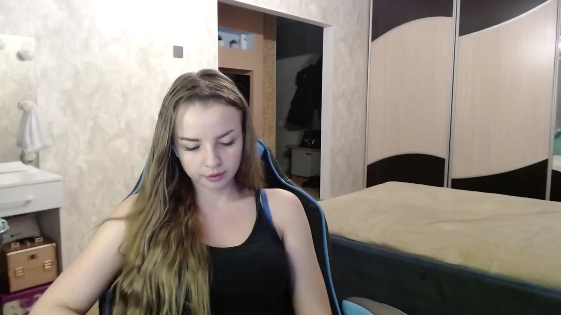 Gallery image thumbnail from Lio_noy's myfreecams stream on, 01/09/2025, 22:11 image 3 of 20