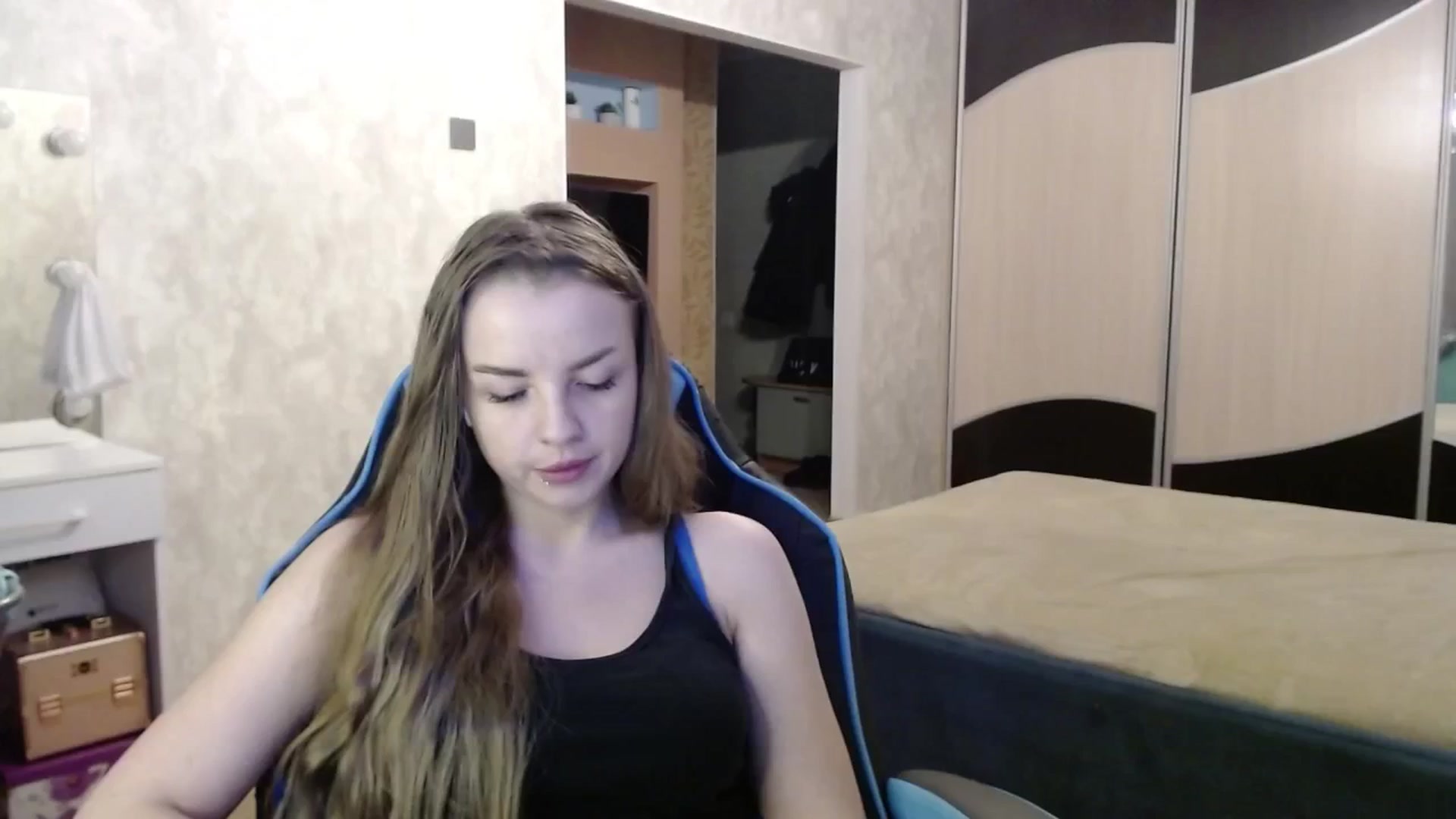 Gallery image thumbnail from Lio_noy's myfreecams stream on, 01/09/2025, 22:11 image 12 of 20
