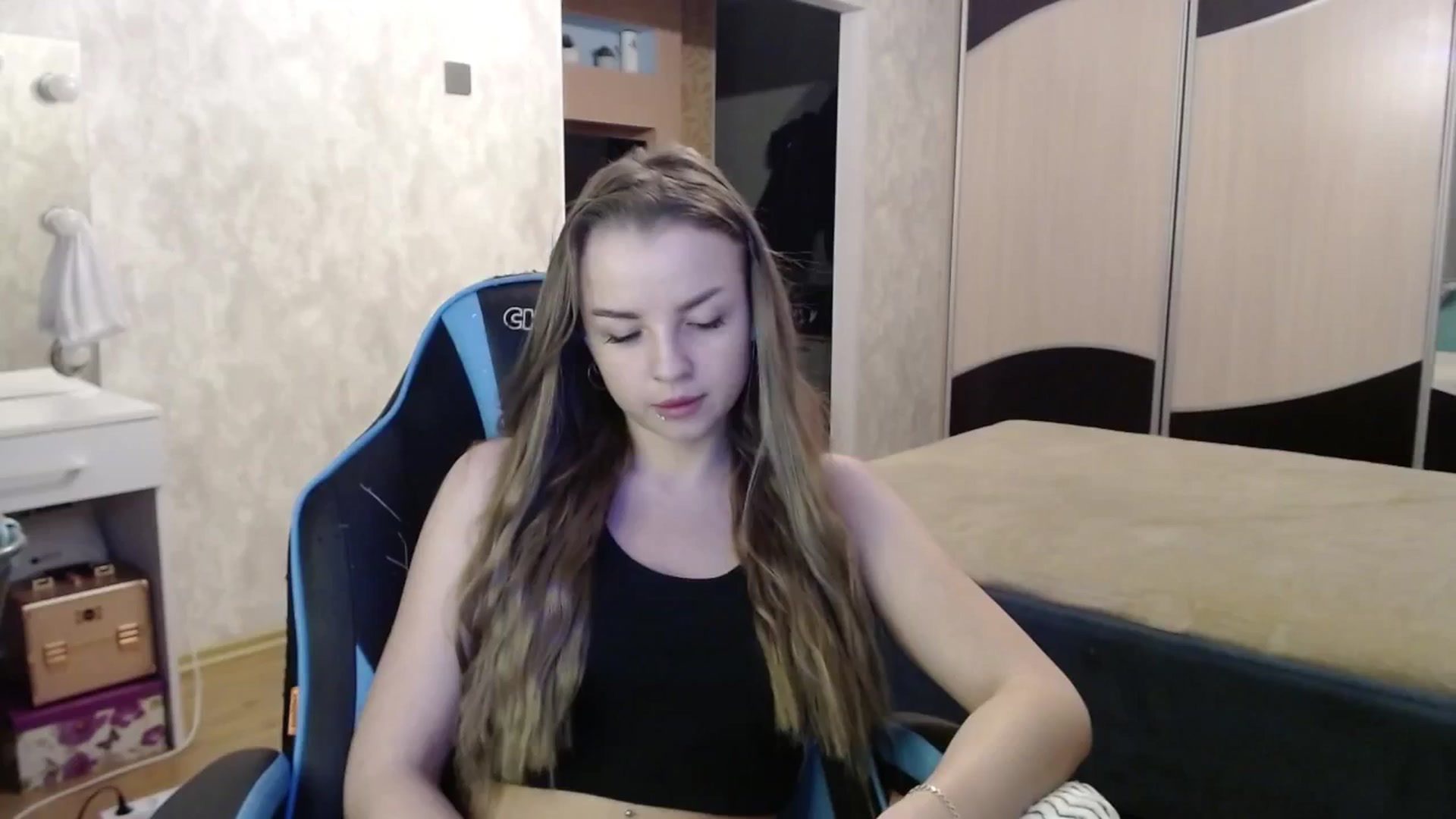 Gallery image thumbnail from Lio_noy's myfreecams stream on, 01/10/2025, 01:27 image 4 of 20