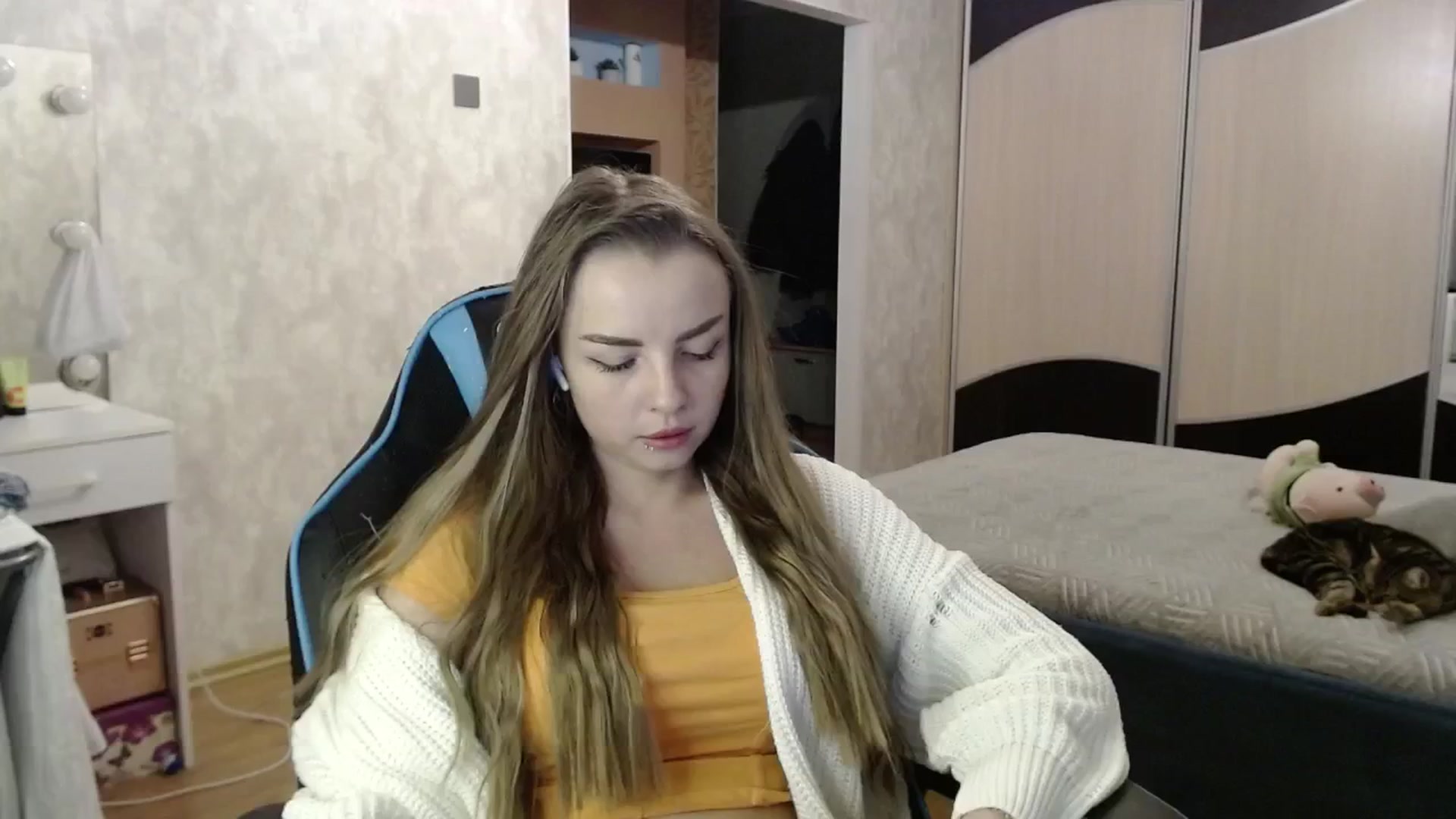 Gallery image thumbnail from Lio_noy's myfreecams stream on, 01/15/2025, 24:11 image 4 of 20