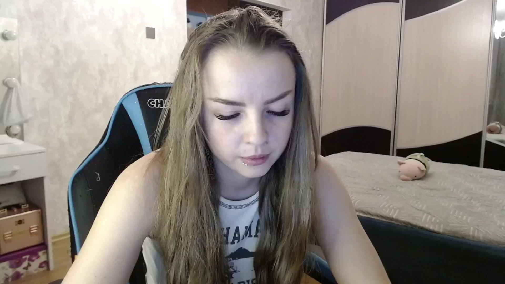 Gallery image thumbnail from Lio_noy's myfreecams stream on, 01/18/2025, 23:56 image 16 of 20