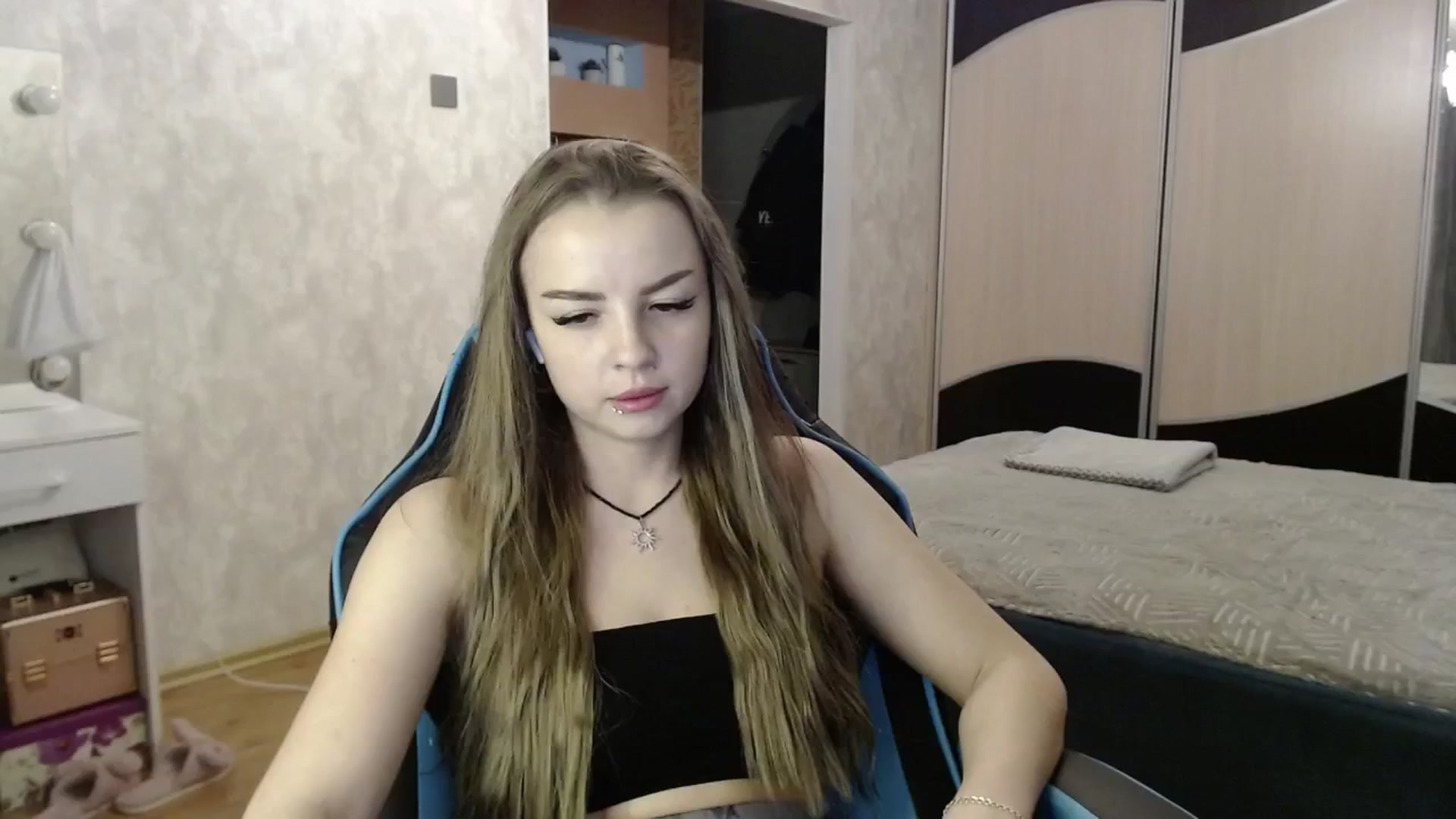 Gallery image thumbnail from Lio_noy's myfreecams stream on, 01/19/2025, 22:48 image 15 of 20
