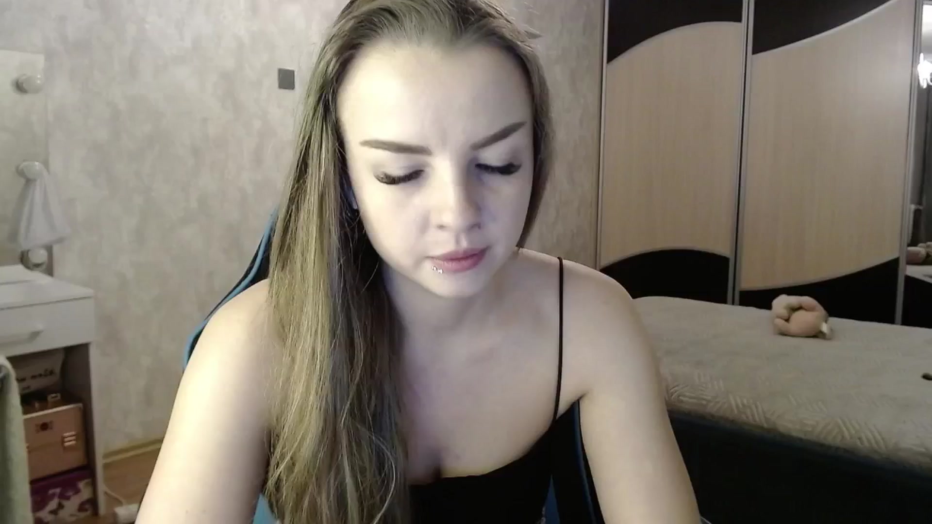 Gallery image thumbnail from Lio_noy's myfreecams stream on, 01/21/2025, 23:06 image 7 of 20