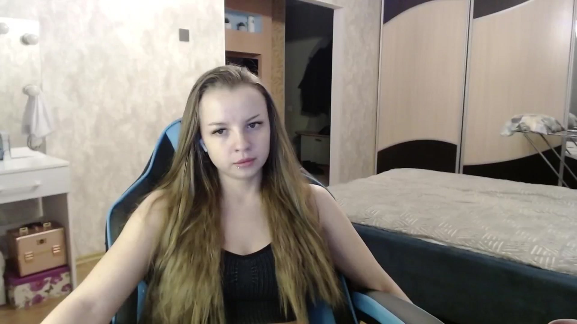 Gallery image thumbnail from Lio_noy's myfreecams stream on, 02/02/2025, 23:33 image 6 of 20