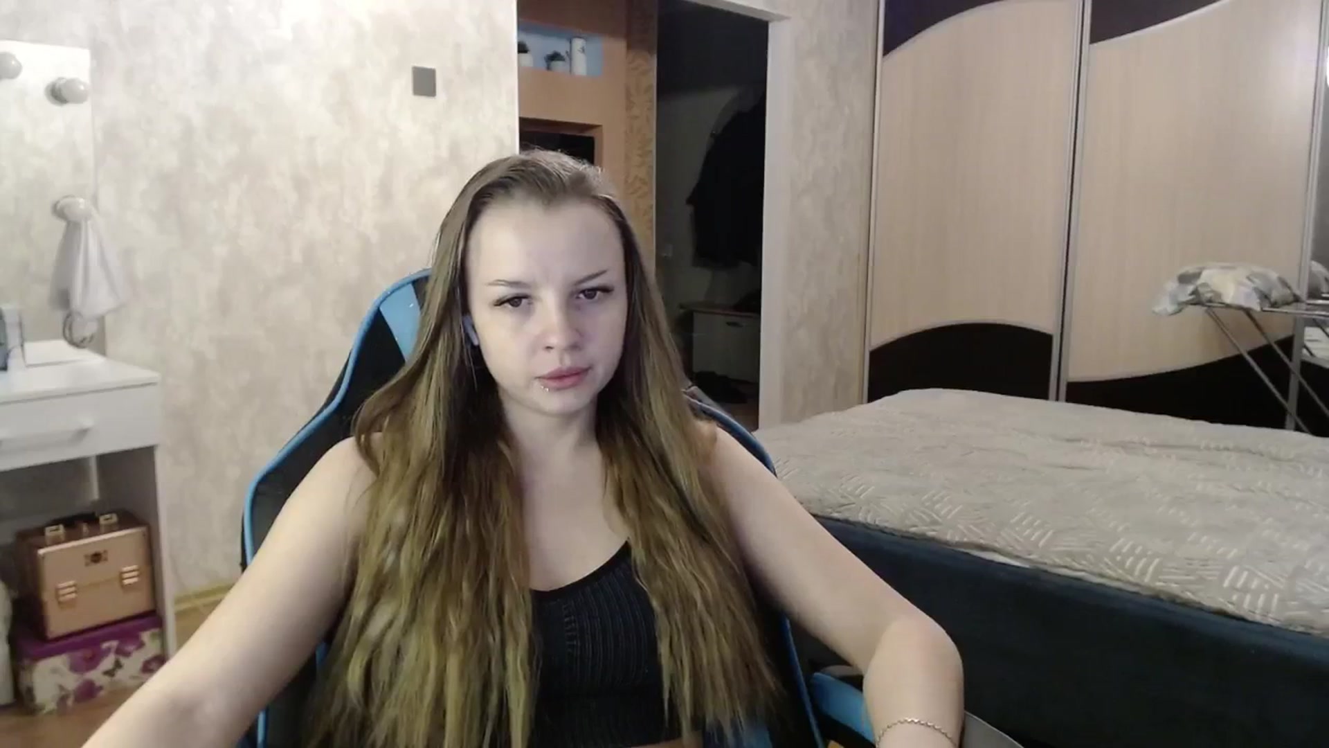 Gallery image thumbnail from Lio_noy's myfreecams stream on, 02/02/2025, 23:33 image 9 of 20