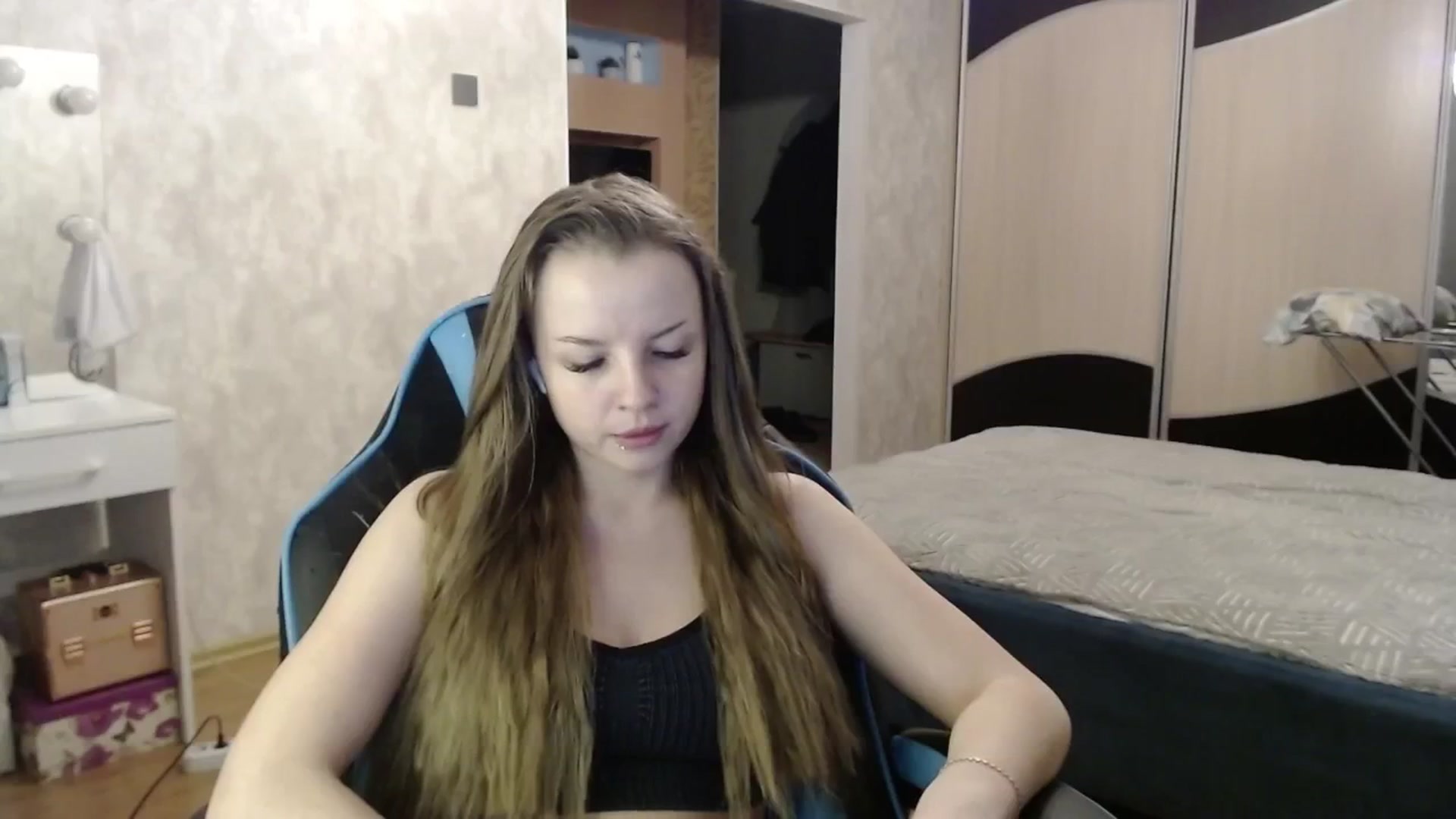 Gallery image thumbnail from Lio_noy's myfreecams stream on, 02/02/2025, 23:33 image 18 of 20